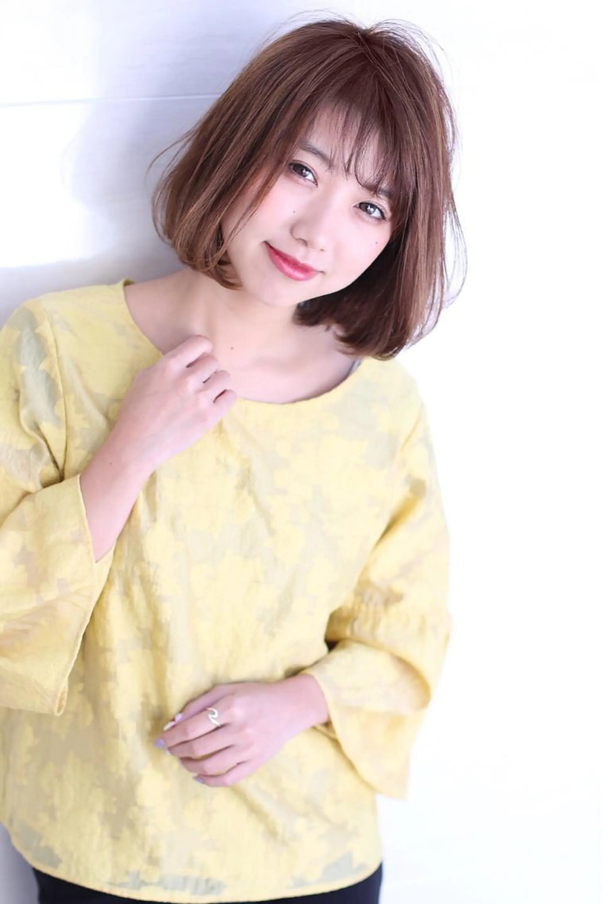 ミディアム ボブ オーロ西大寺所属・松永 夏のヘアスタイル