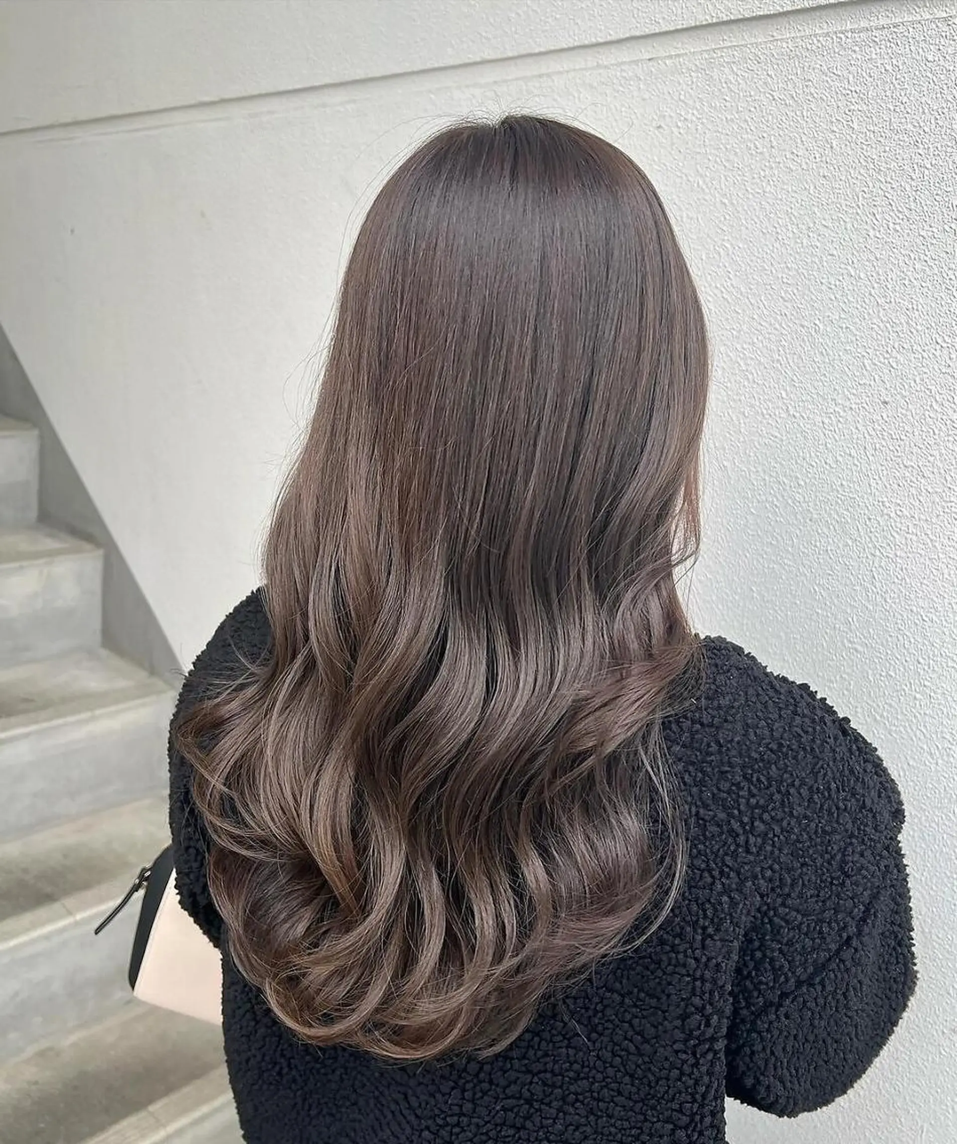 ロング カラー 三岳 小雪のヘアスタイル