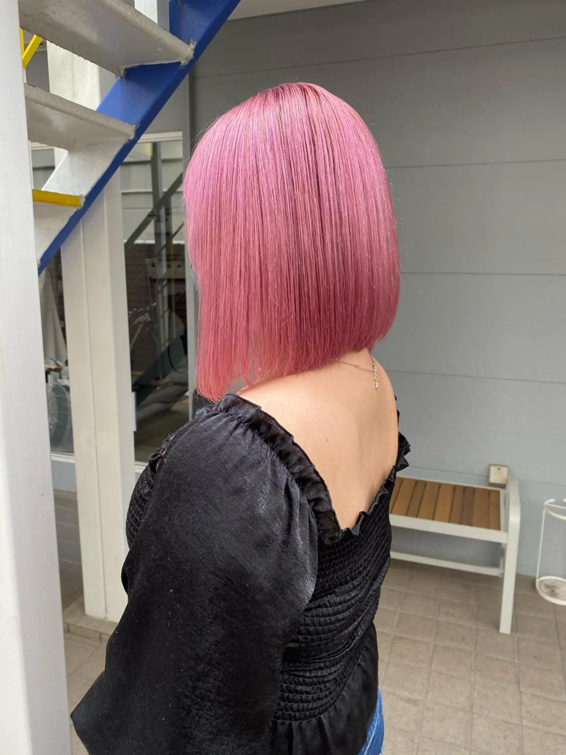 ミディアム カラー ヘアアレンジ ピンクカラー ヘアカラー トリートメント lani 天神大名/ブリーチのヘアスタイル