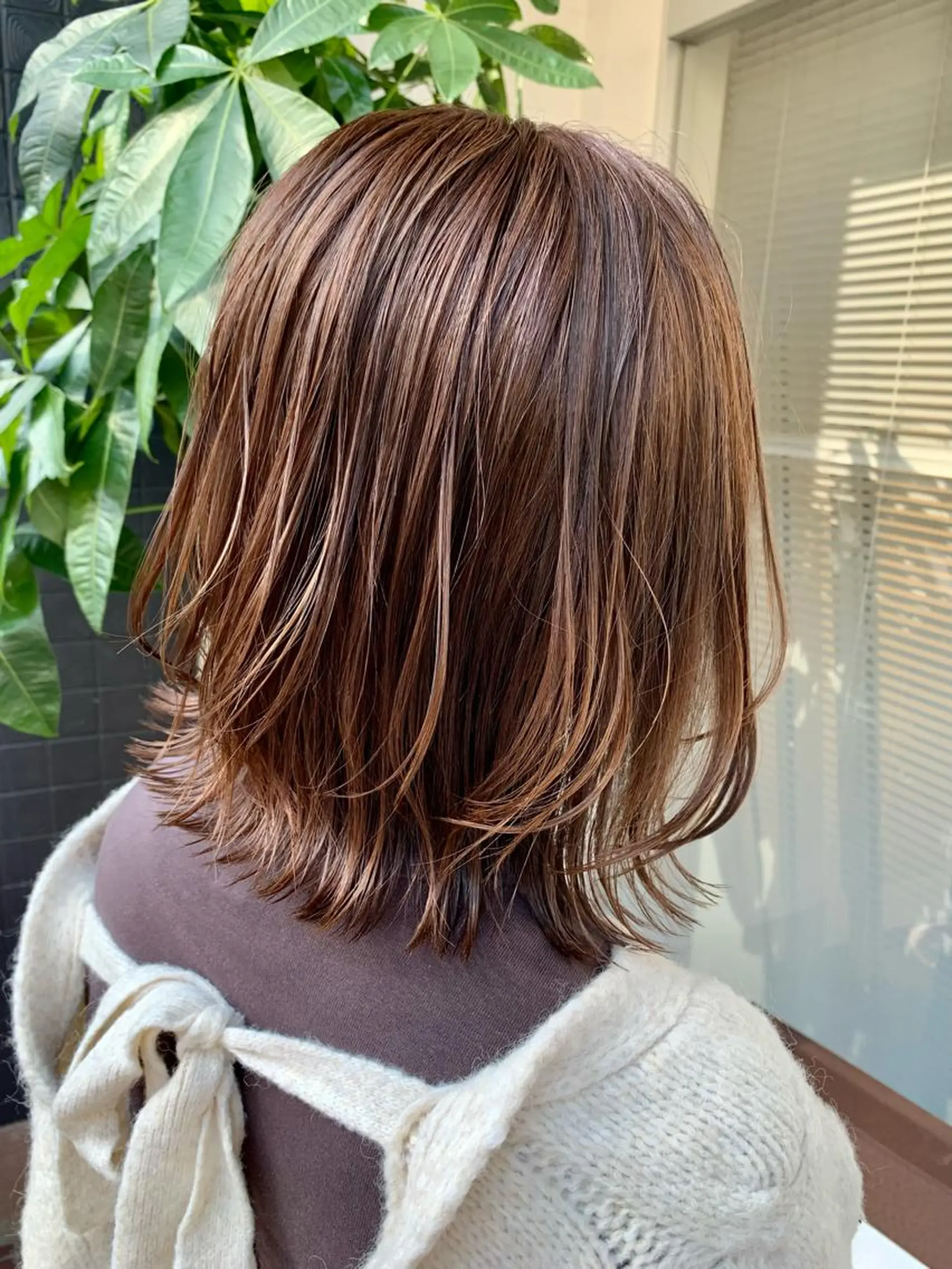 ミディアム ボブ 外ハネヘア ヘアカラー THEDAY所属・ショート特化 🍀門脇良樹🍀のヘアスタイル