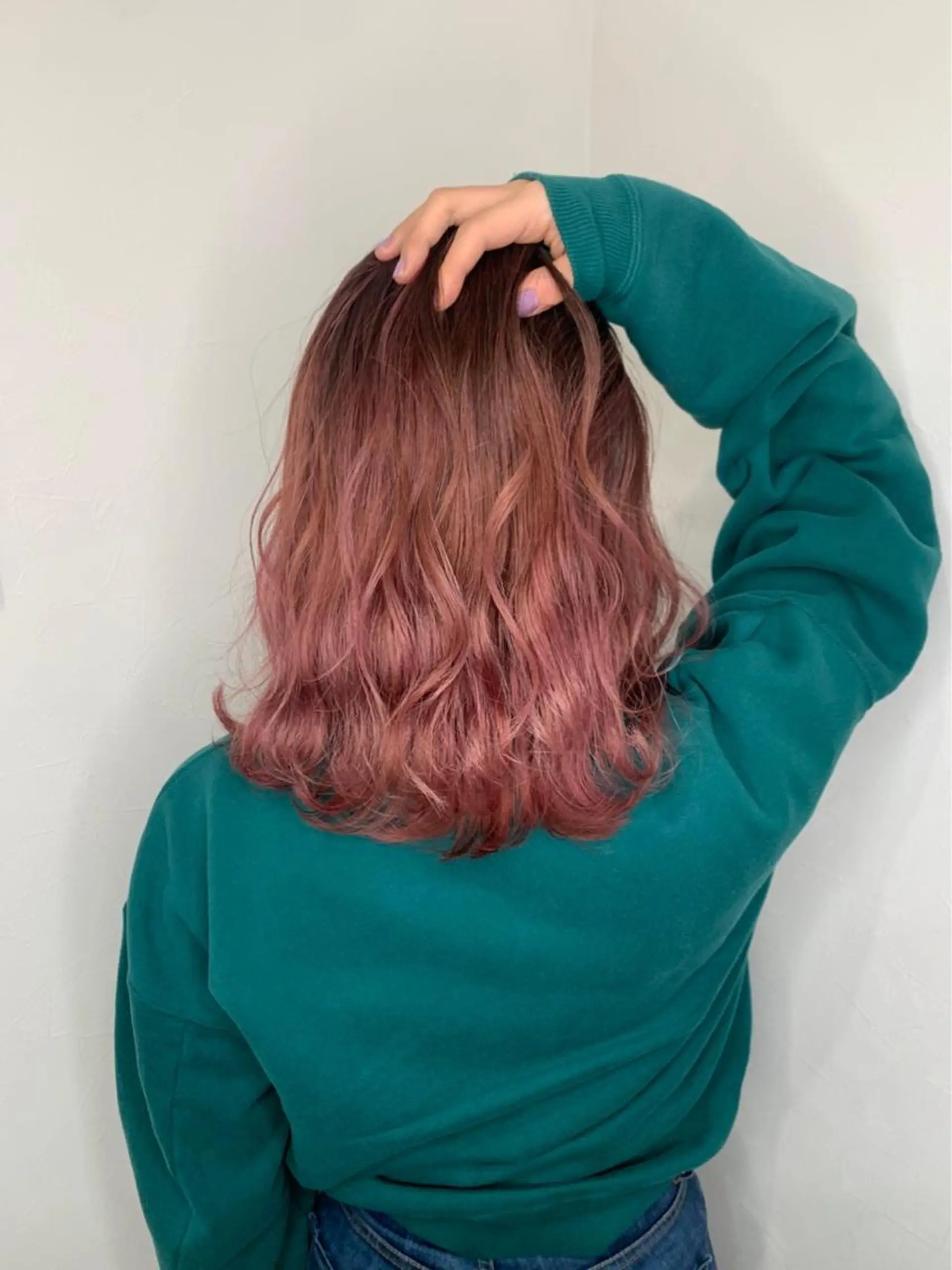 ミディアム 渋谷/ハッシュ レイヤーカット/会田のヘアスタイル