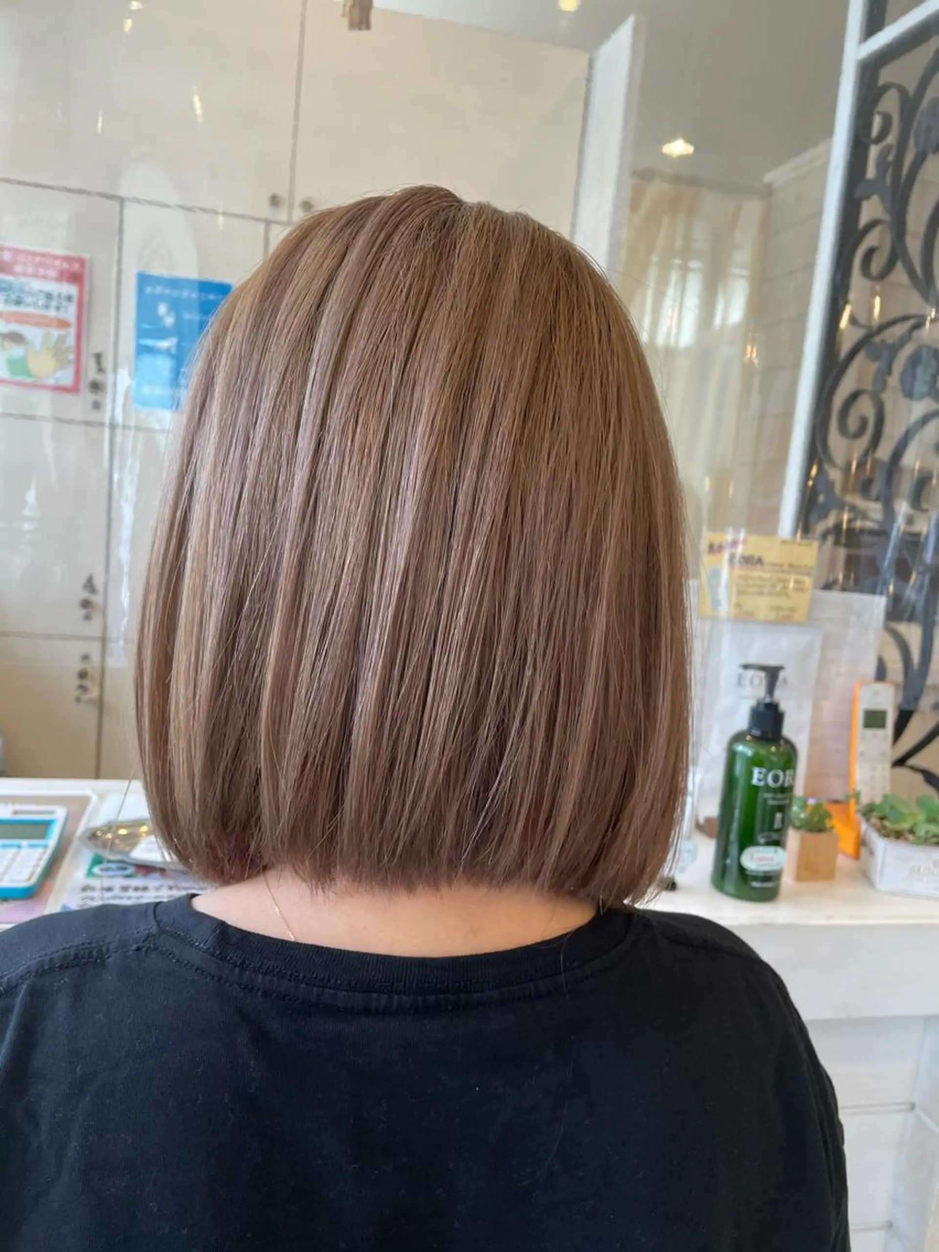 ミディアム カラー ベージュカラー ハイトーンカラー ハイトーンベージュ Crén by marie 真嘉比店所属・東恩納 誠のヘアスタイル