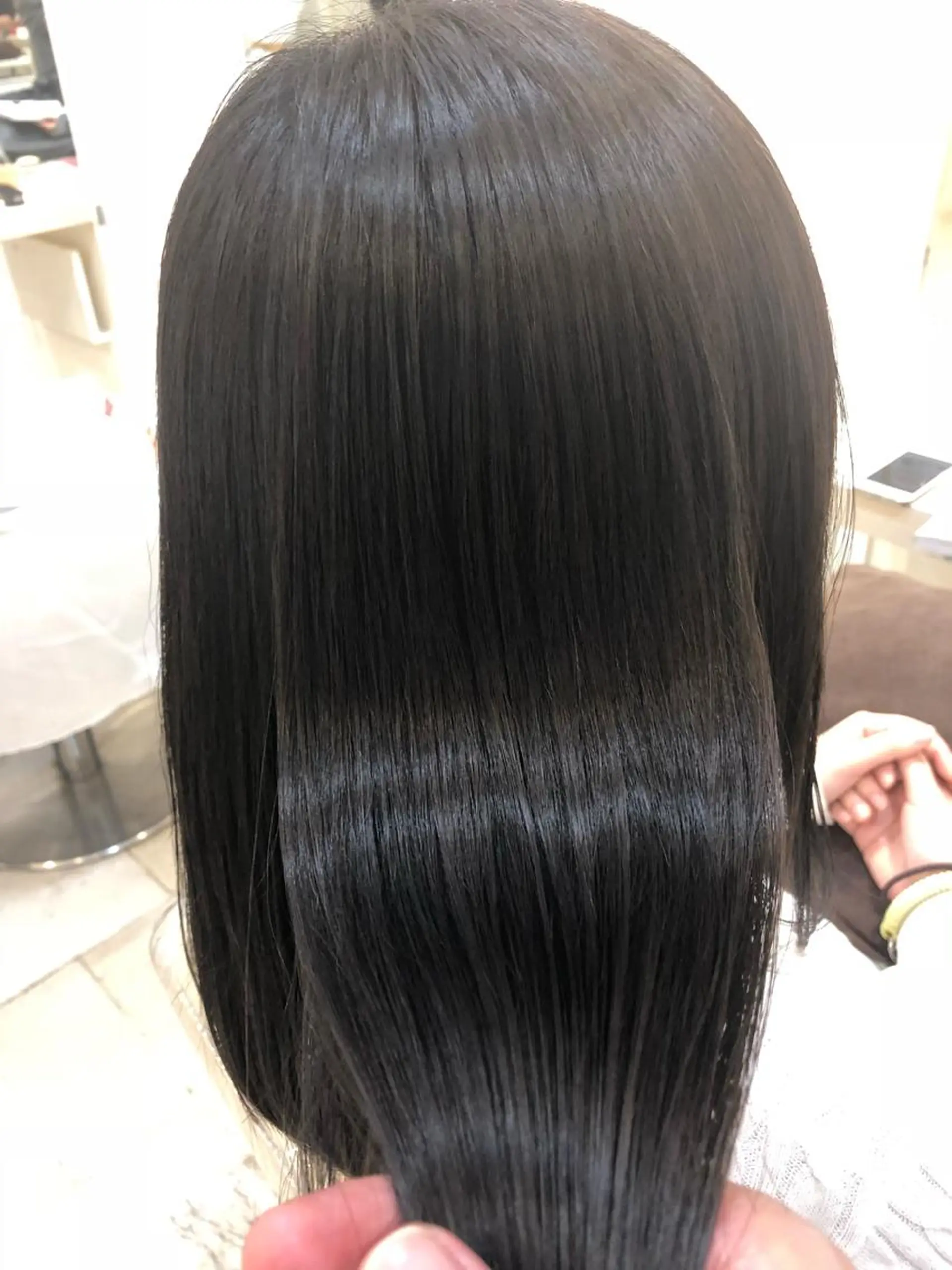ロング パーマ 髪質改善 縮毛矯正 カット 縮毛矯正 トリートメント 須賀 一美のヘアスタイル