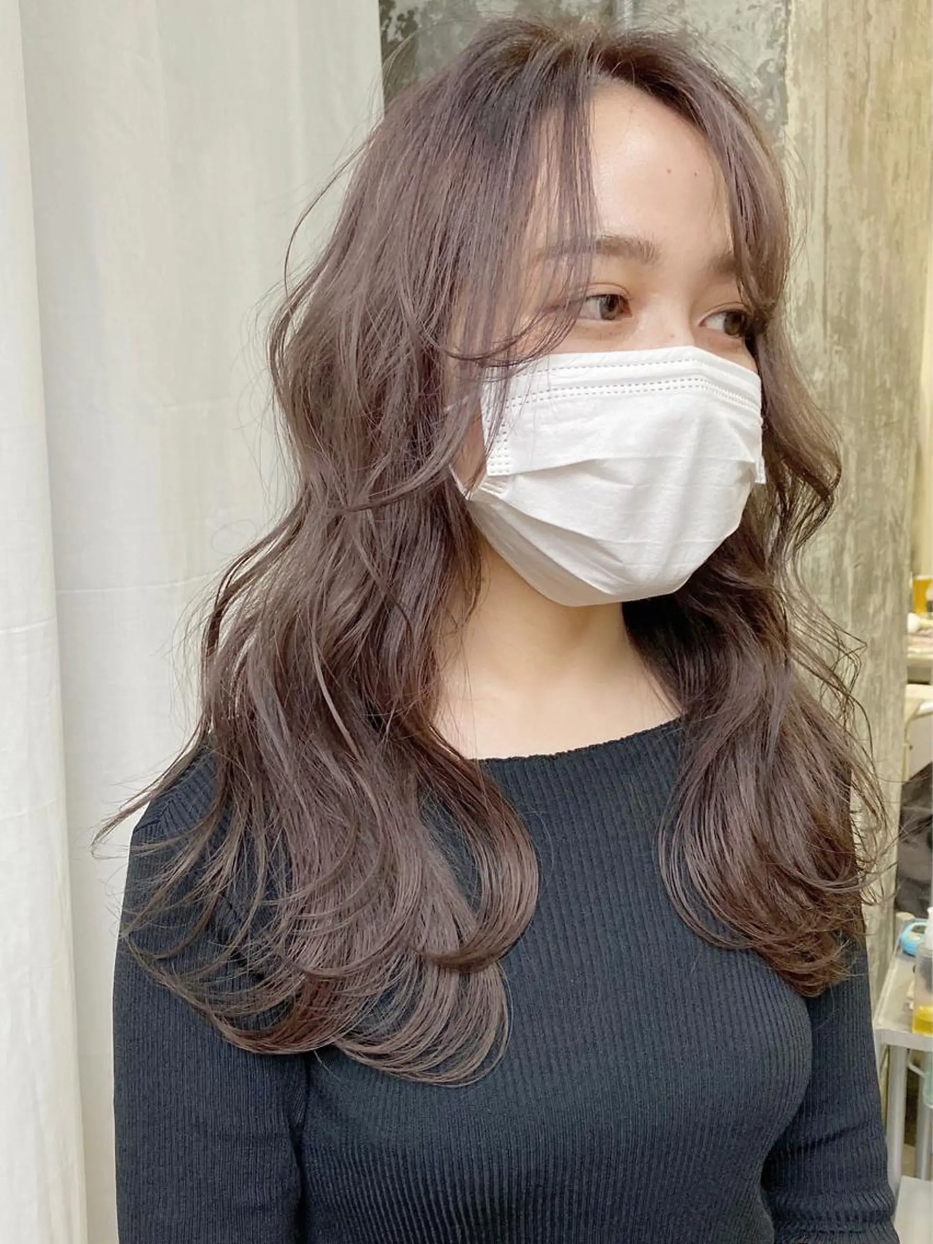 セミロング カラー ブリーチ グレージュ ラベンダーカラー ラベンダーグレージュ ラベンダーグレー Piaコータロー ハイトーン&ボブのヘアスタイル