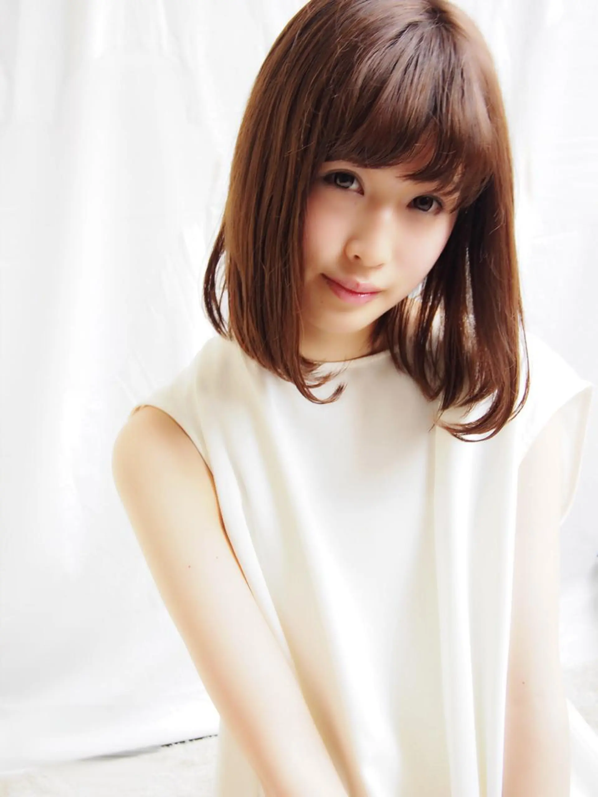 ミディアム ボブ ほさか しんごのヘアスタイル