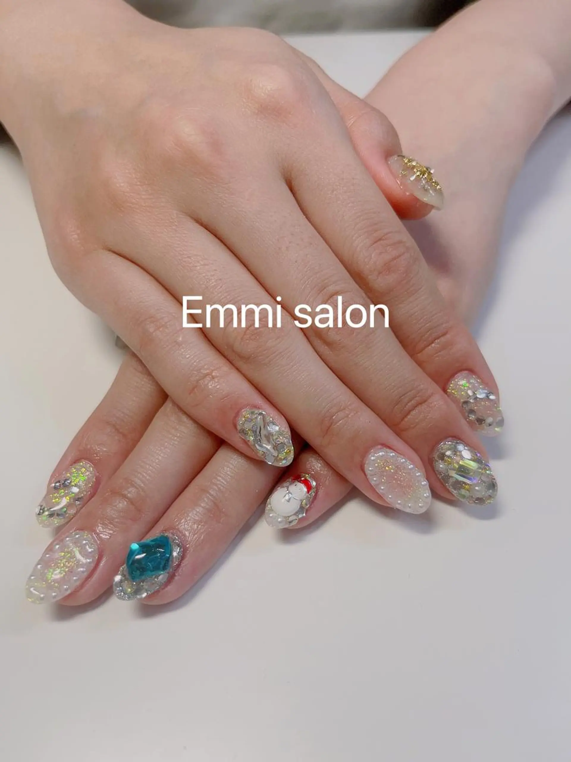 ネイル ストーンネイル emmi      salon所属・Emmi salonのネイルデザイン