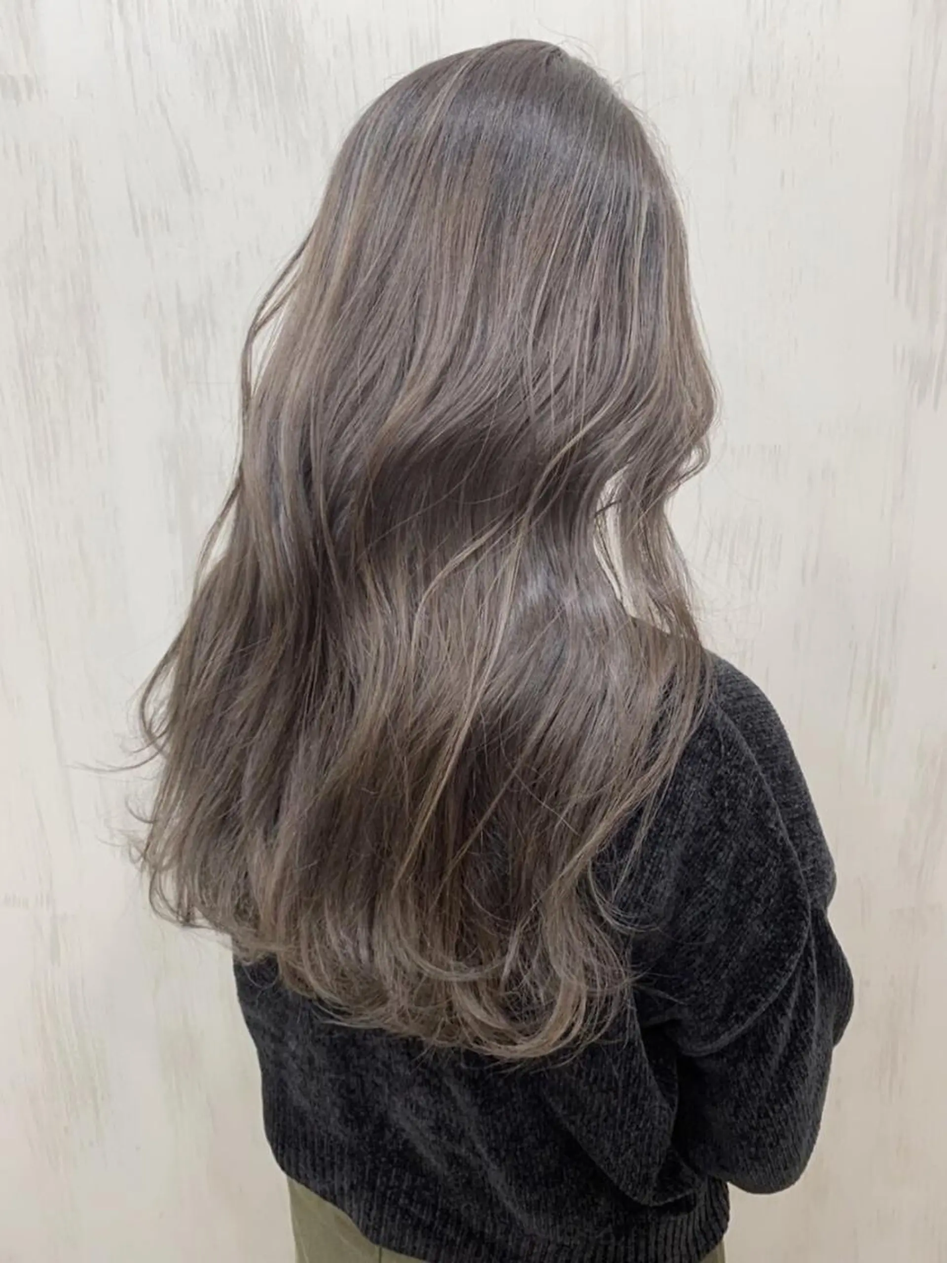 ロング カット パーマ SOURCE 堺東のヘアスタイル