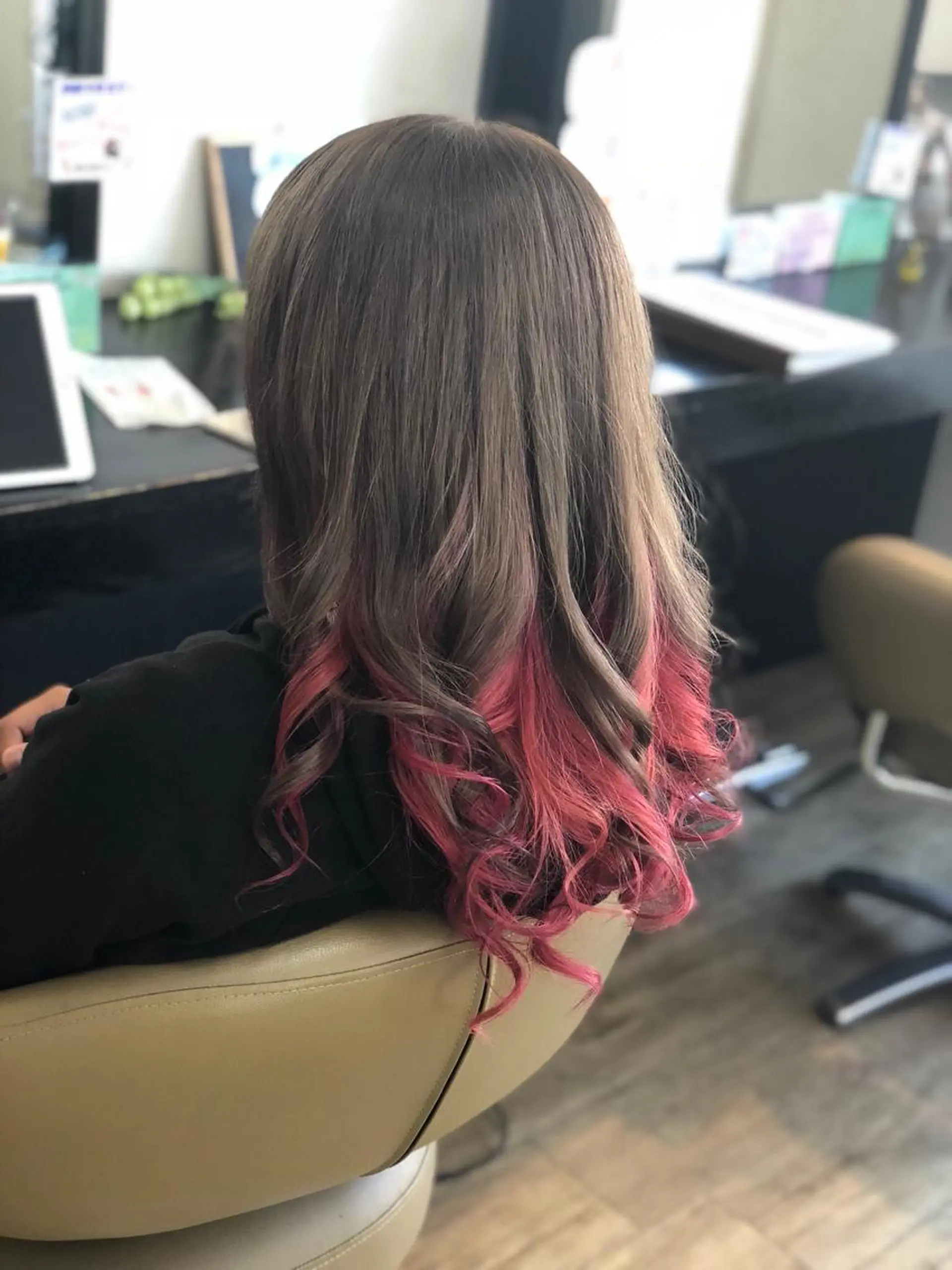 カラー ピンクカラー ルプラボウ レガロ店所属・スイトウ アオイのヘアスタイル