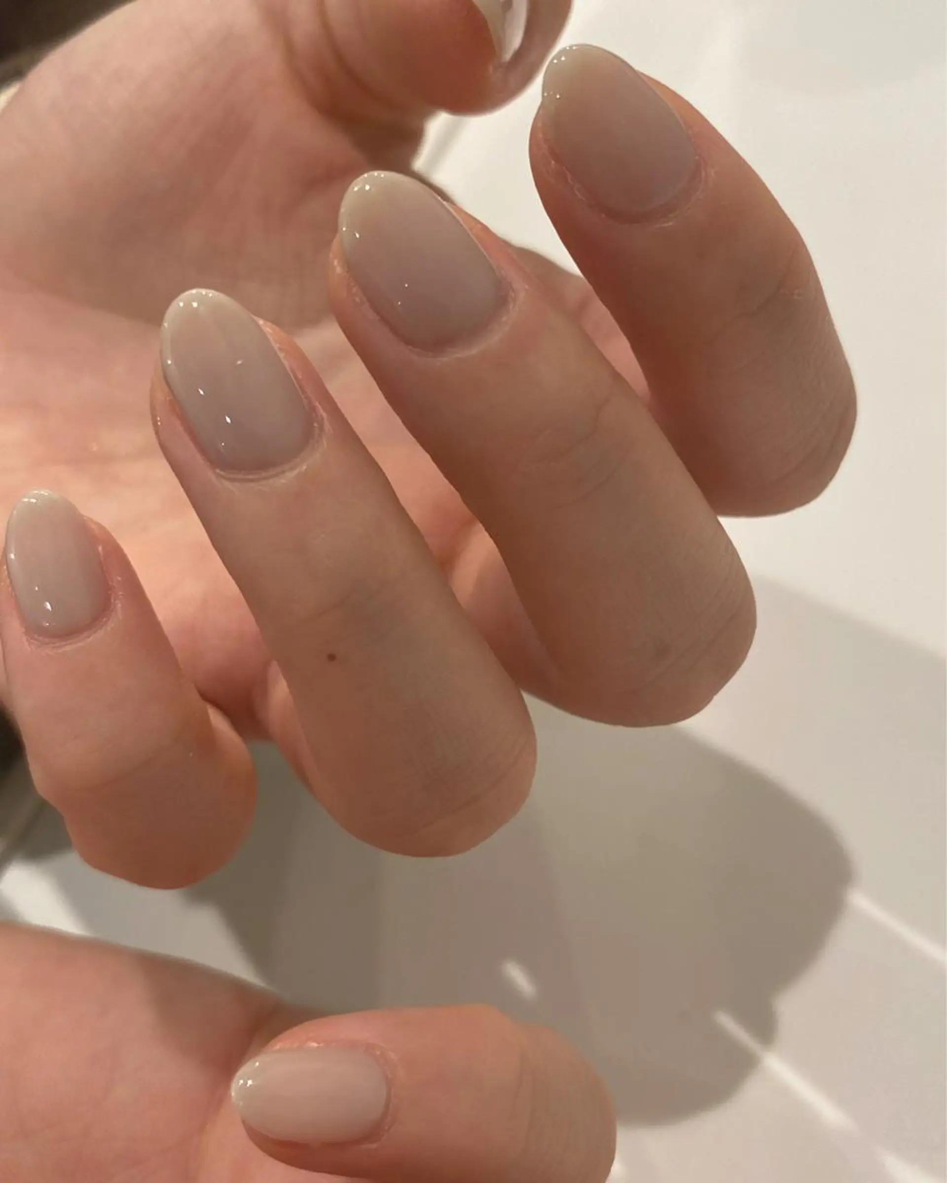 ネイル ワンカラーネイル ハンドネイル Ann. nail.tokyo所属・Ann nailのネイルデザイン