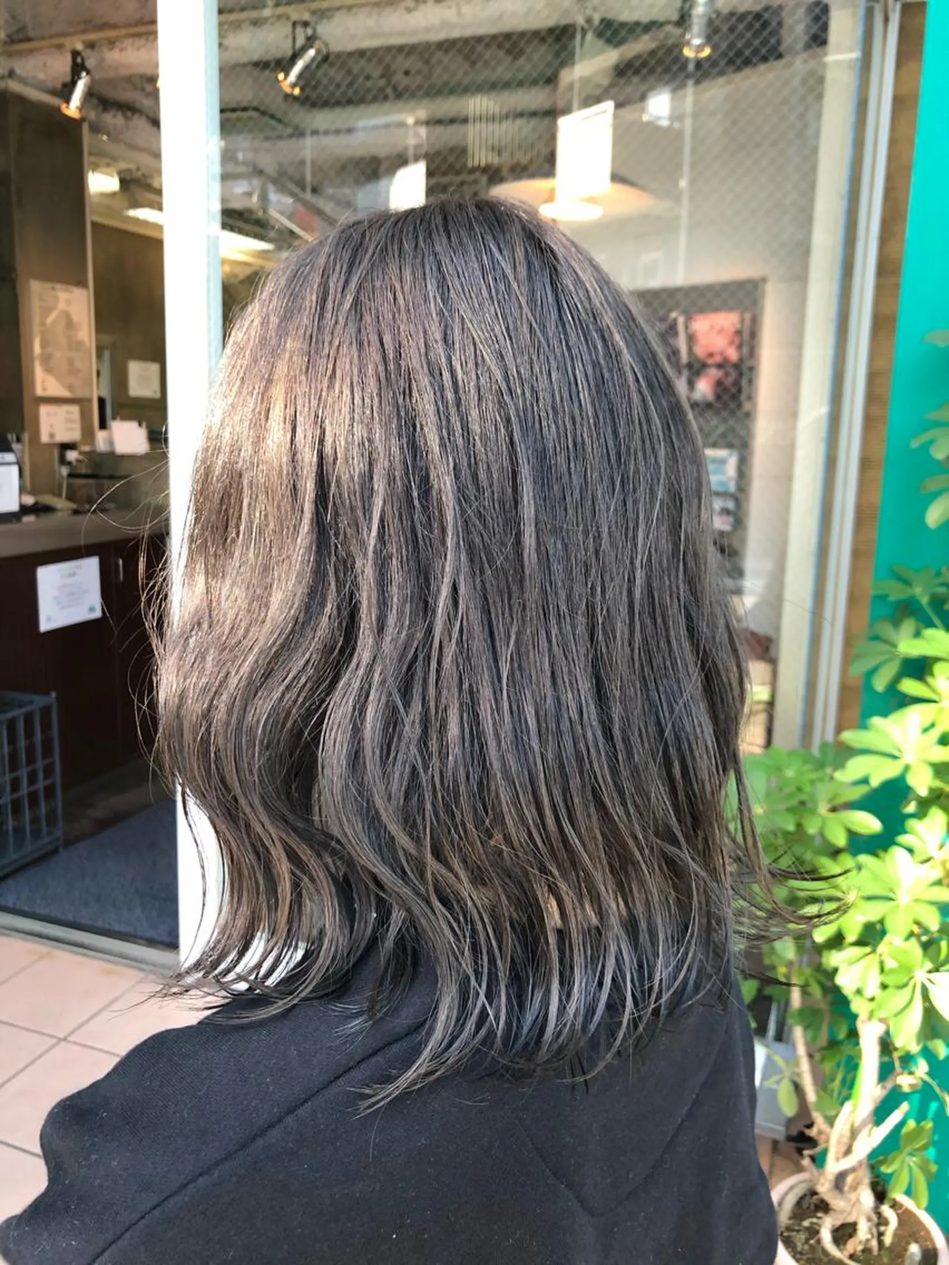 ミディアム カラー グレージュ カット ヘアカラー ROBOT   PLUS所属・大野 悠平のヘアスタイル