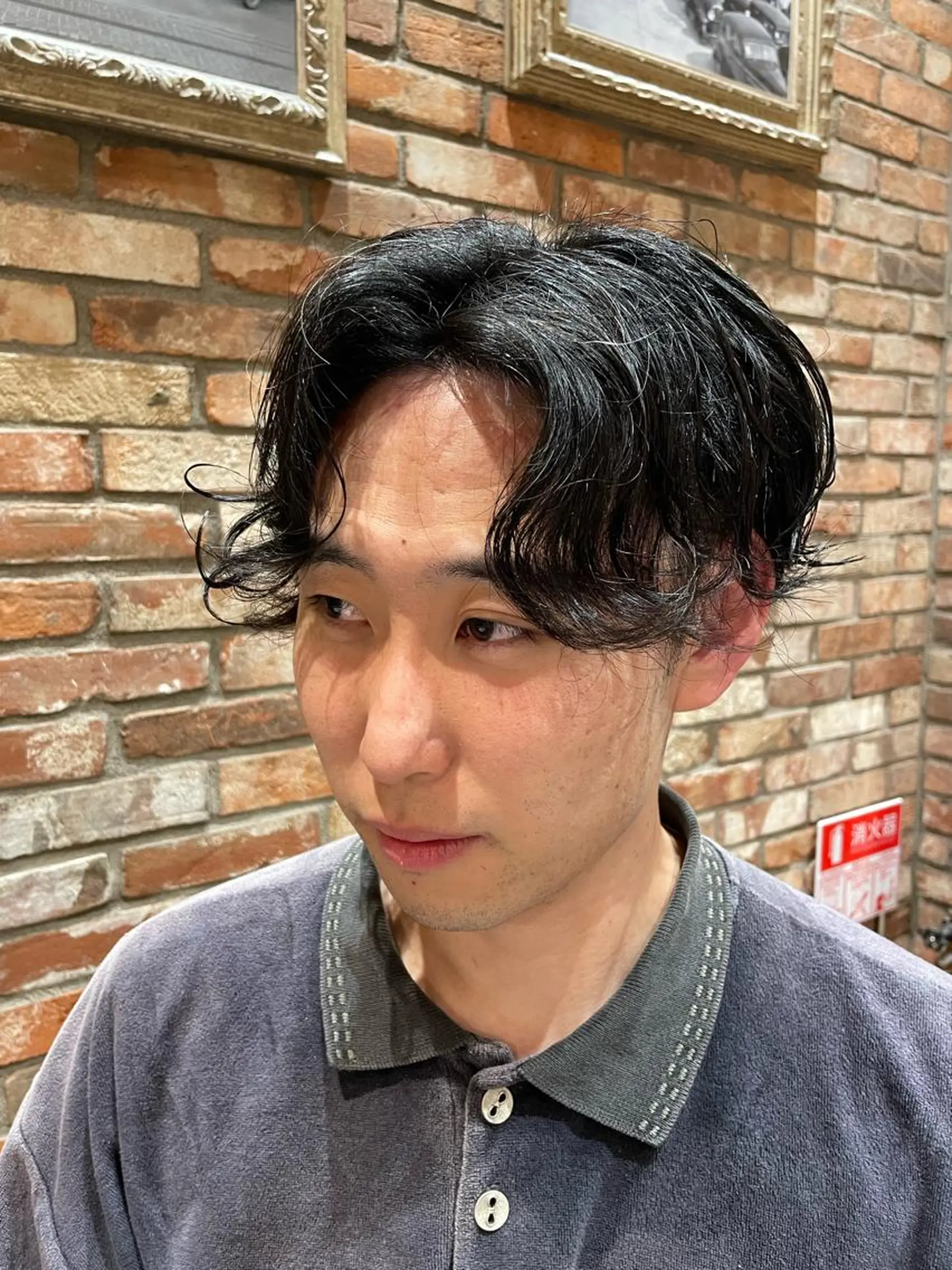 ミディアム パーマ ミディアムパーマ ヒロ銀座BARBERSHOP丸の内店所属・ヒロ銀座　石川 昂のヘアスタイル