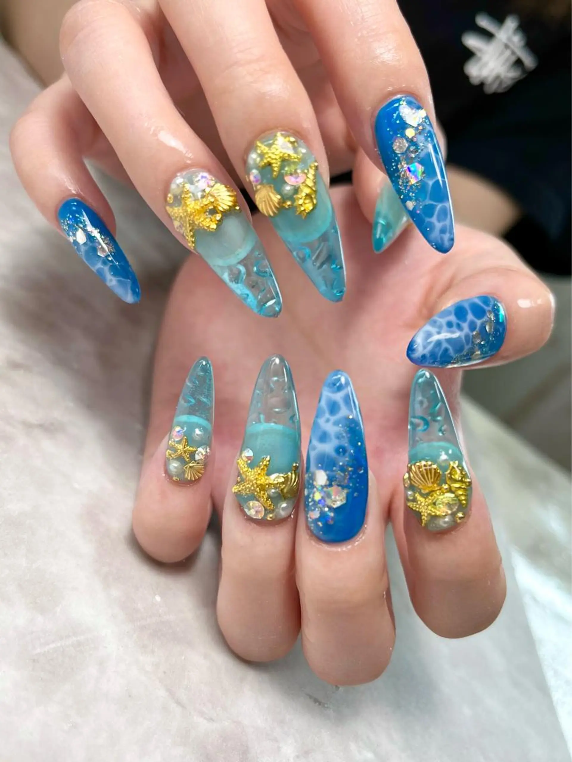 ネイル ハンドネイル Nailsalon E's cafeのネイルデザイン