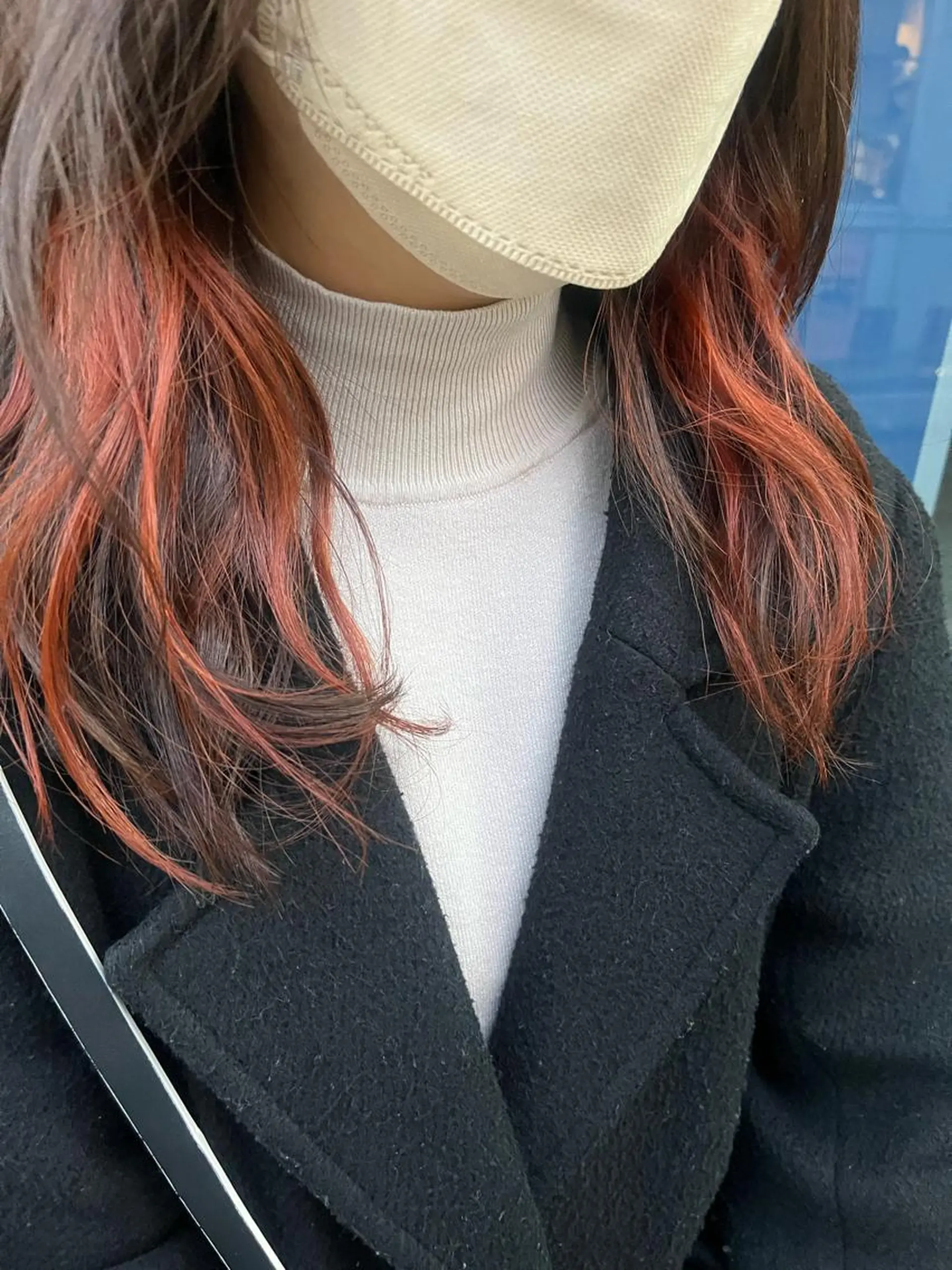 セミロング カラー イヤリングカラー オレンジ カット ヘアカラー トリートメント 原宿サロン代表 デザインカラー伊藤卓のヘアスタイル
