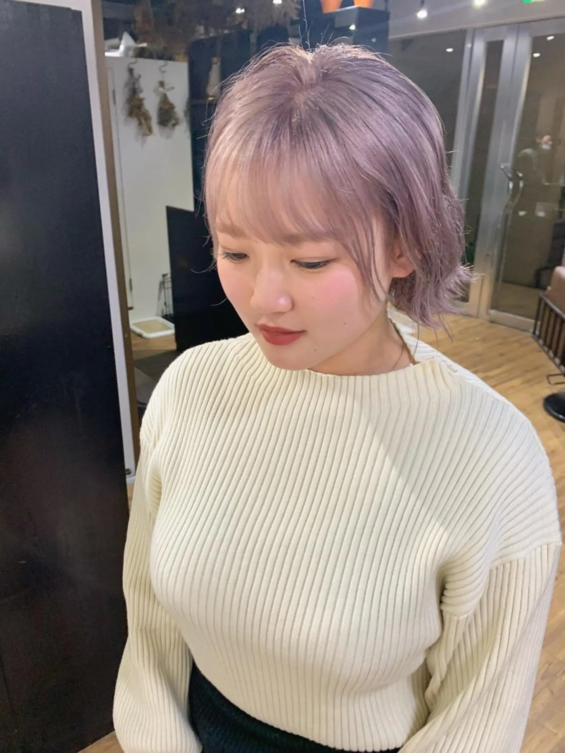ショート カラー アッシュ ベージュカラー グレージュ ラベンダーカラー ラベンダーピンク ヘアカラー トリートメント ミルクティーベージュ 🌿店長　清水ひとみのヘアスタイル