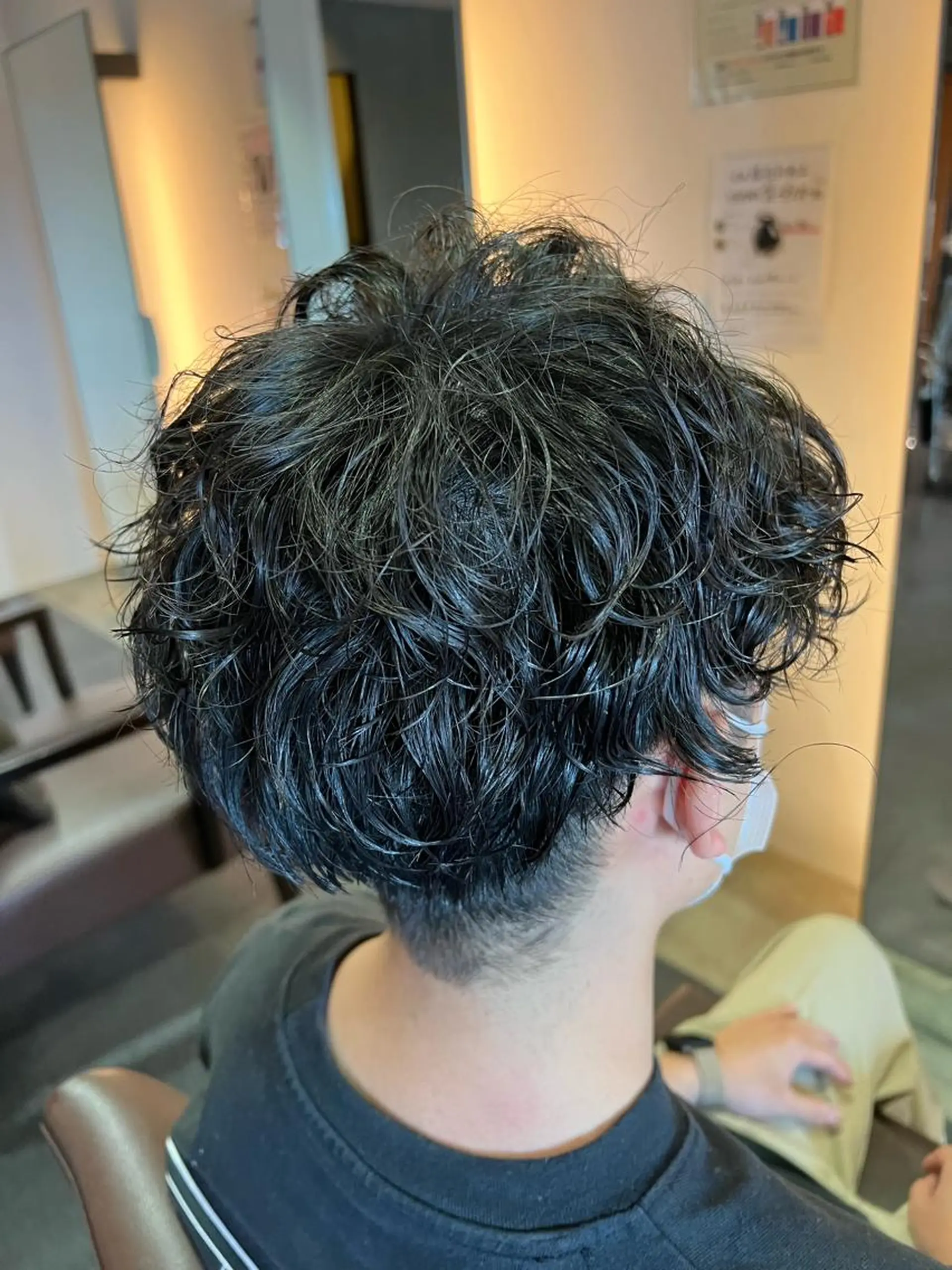 パーマ メンズ 中井 一葉のヘアスタイル