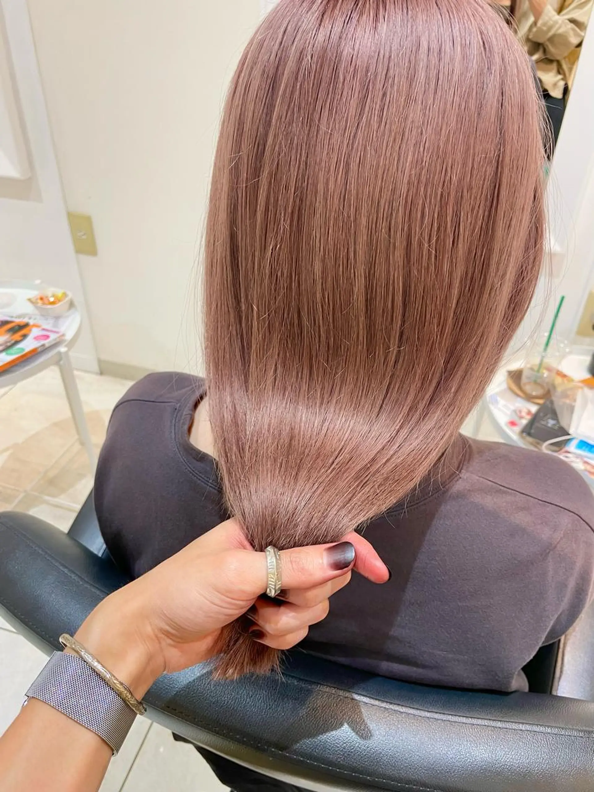 ミディアム カット 完全個室サロン💐 代表取締役💐梶谷のヘアスタイル