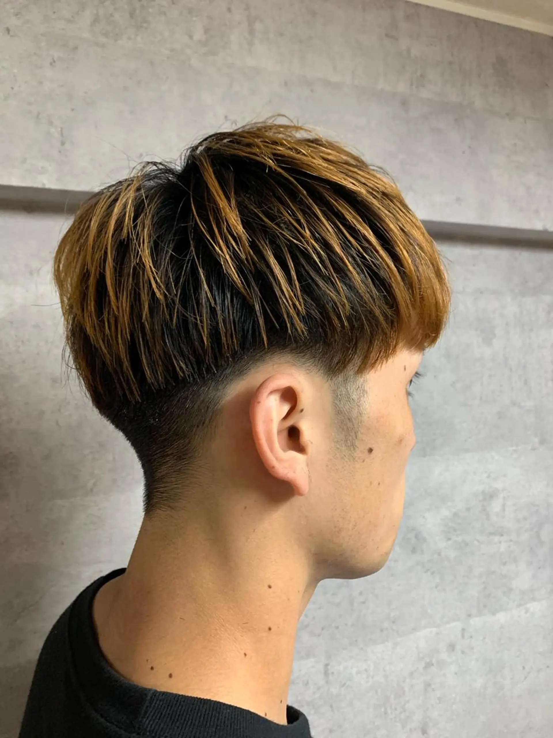 メンズ uru【ウル】所属・島守 桃香のヘアスタイル