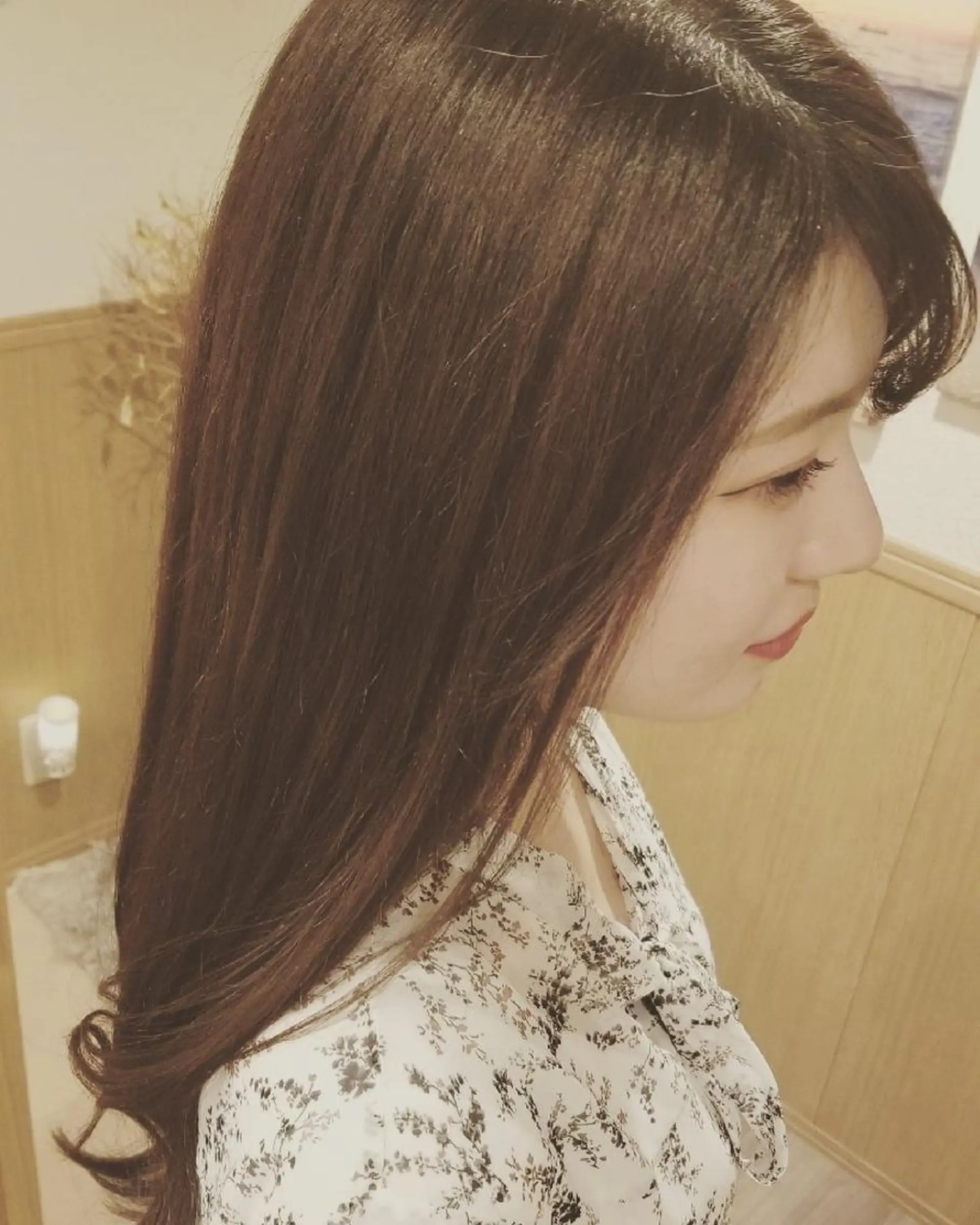 ロング カラー アディクシーカラー バレイヤージュ イルミナカラー 外国人風カラー レイヤーカット カット ヘアカラー トリートメント spa hair  ark 富井直美のヘアスタイル