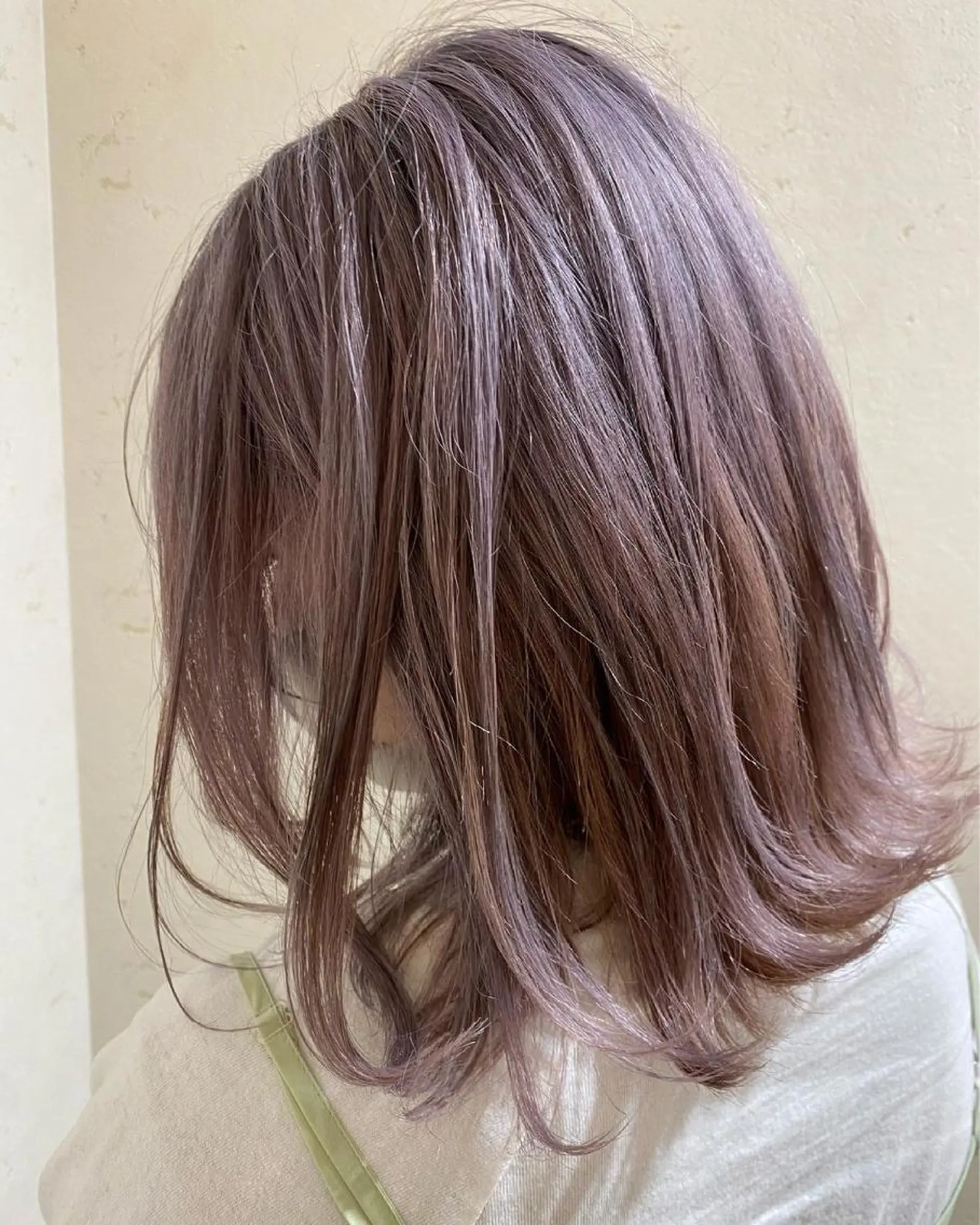 ミディアム カラー ダブルカラー ハイトーンカラー パープルカラー デザインカラー/ kanae🌱のヘアスタイル