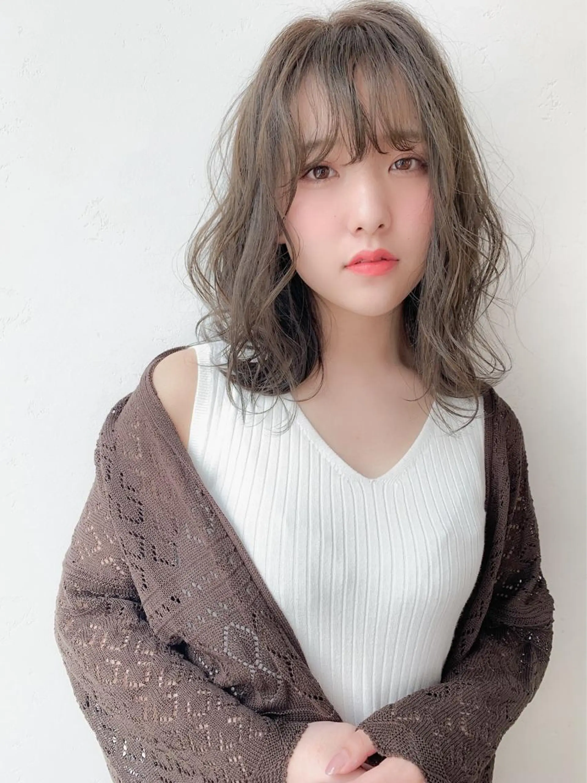 ミディアム ヘアカラー リンネ 甲東園のヘアスタイル
