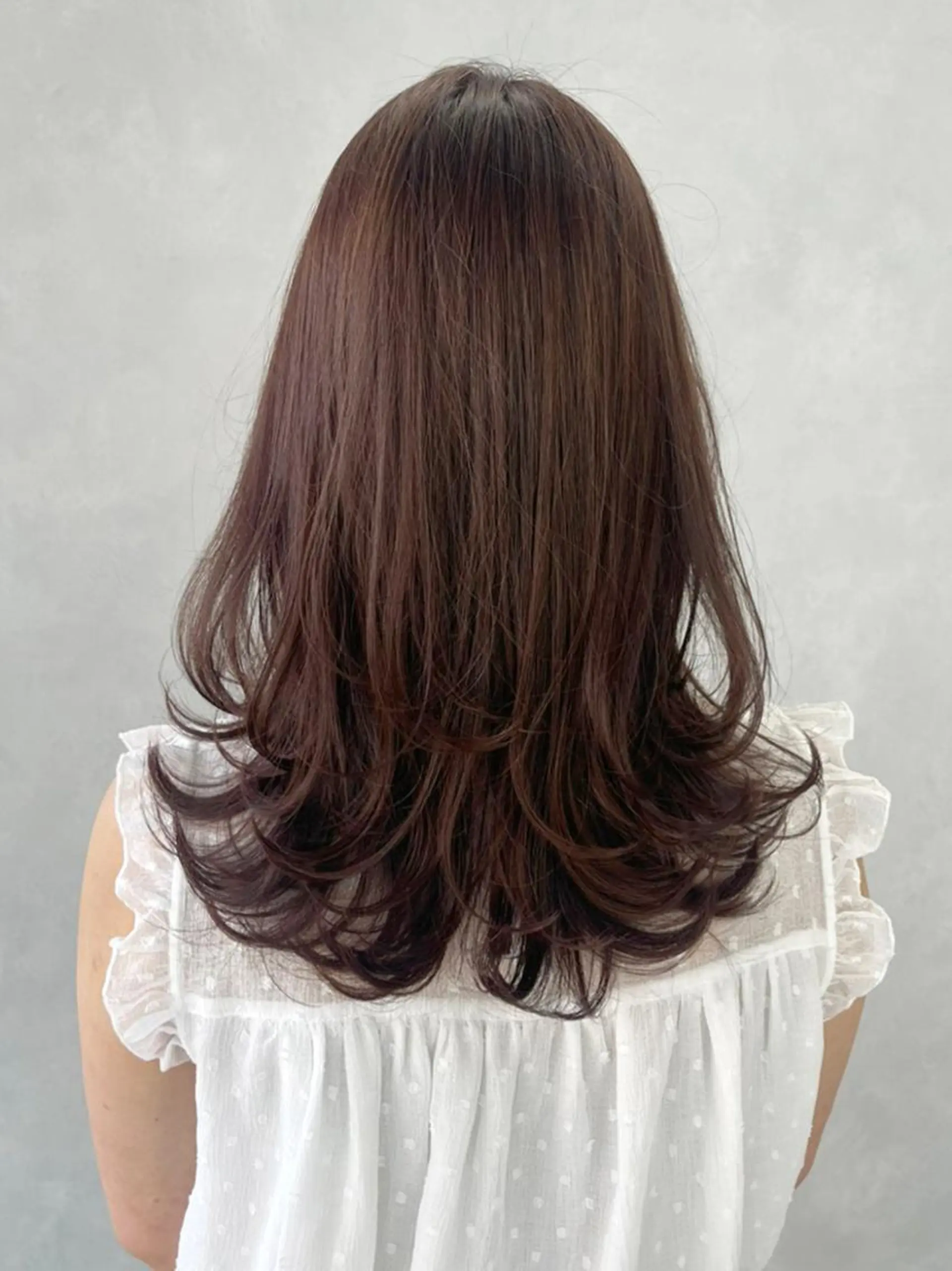 ミディアム パーマ ヘアアレンジ カラー レイヤーカット カット ヘアカラー トリートメント ITbyALBUM 八王子店のヘアスタイル