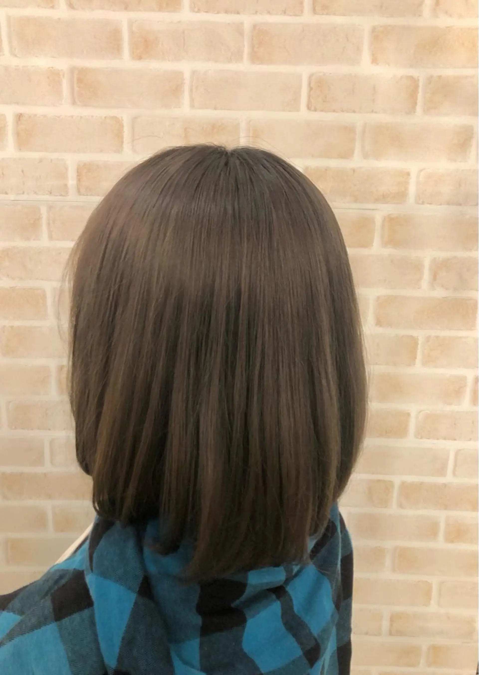 ミディアム カラー ブリーチ グレージュ ブリーチなしカラー 🟦西荻窪ハイトーン 艶髪Yu-Ji🟦のヘアスタイル