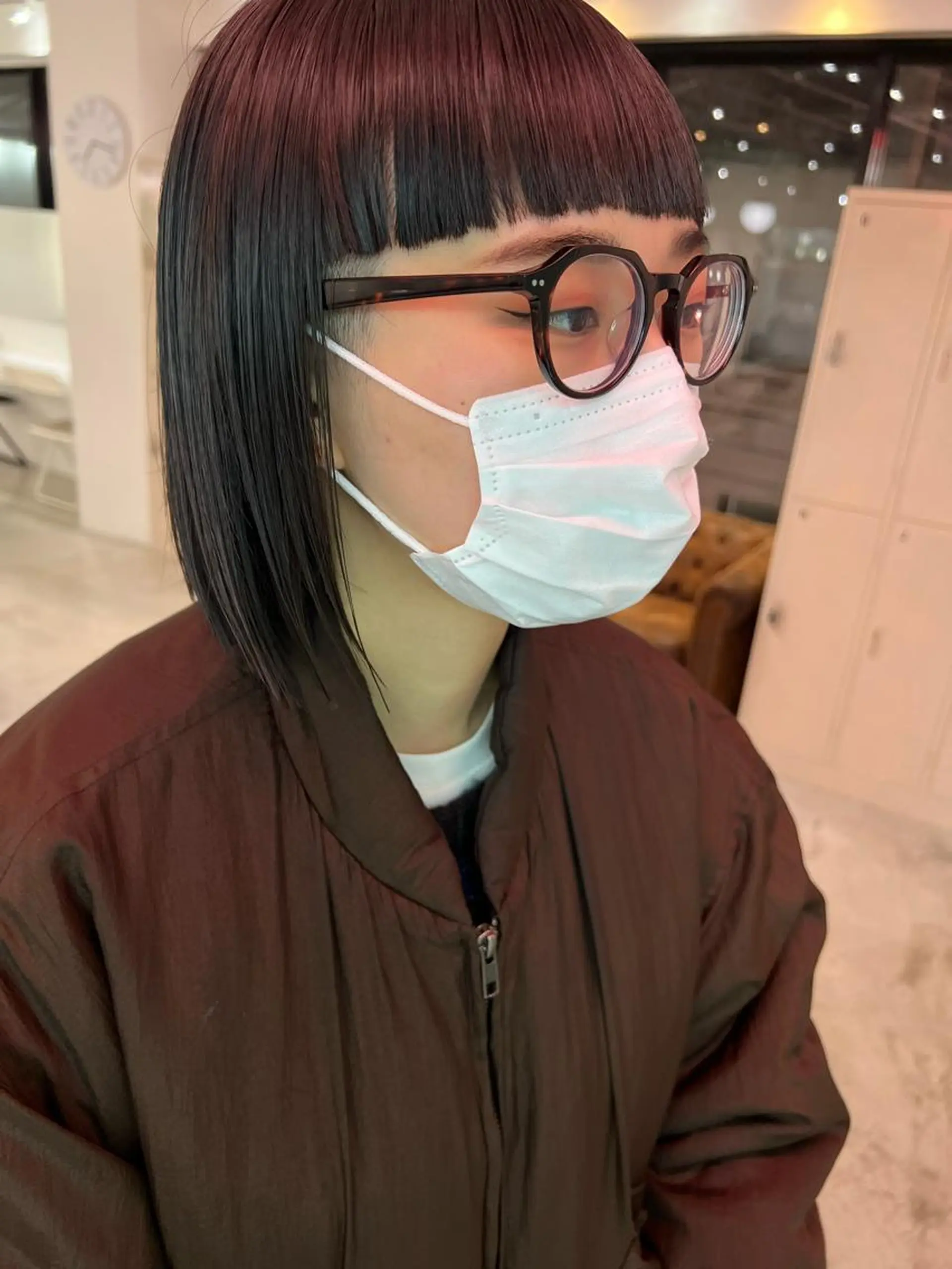 ショート カット 🧨ブリーチー×ボブ レイヤー💎じゅえるのヘアスタイル