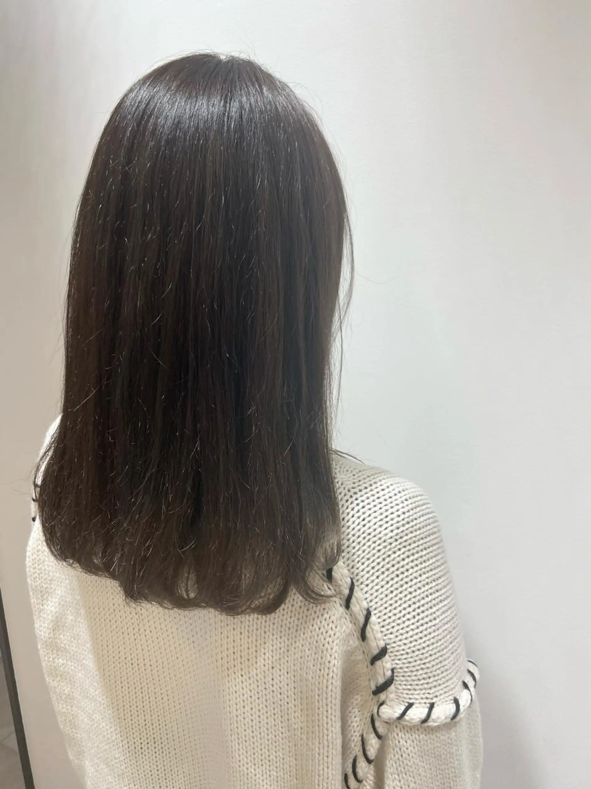 ミディアム カラー カット ヘアカラー トリートメント 🐺ウルフ/レイヤー 似合わせ‎🤍沙羅のヘアスタイル