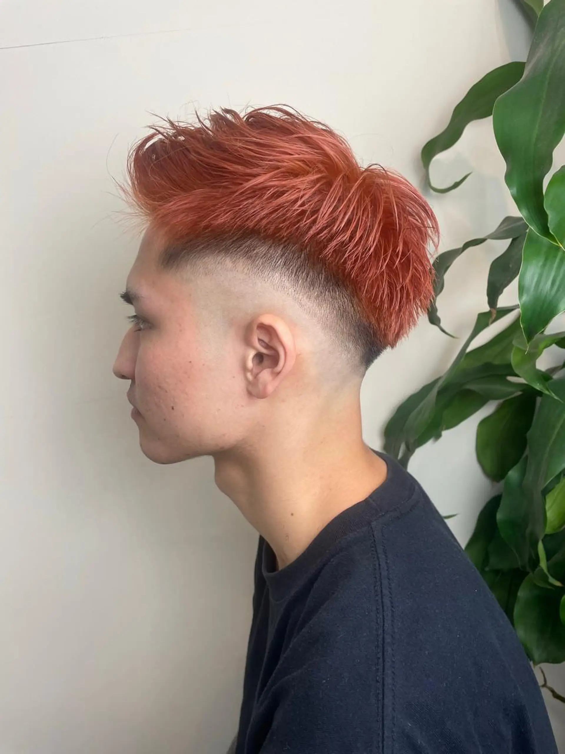 ショート カラー メンズ 編み込みエクステ プルエクステ シールエクステ メンズバレイヤージュ メンズブリーチ カット ヘアカラー WEST OLAND加藤圭介のヘアスタイル