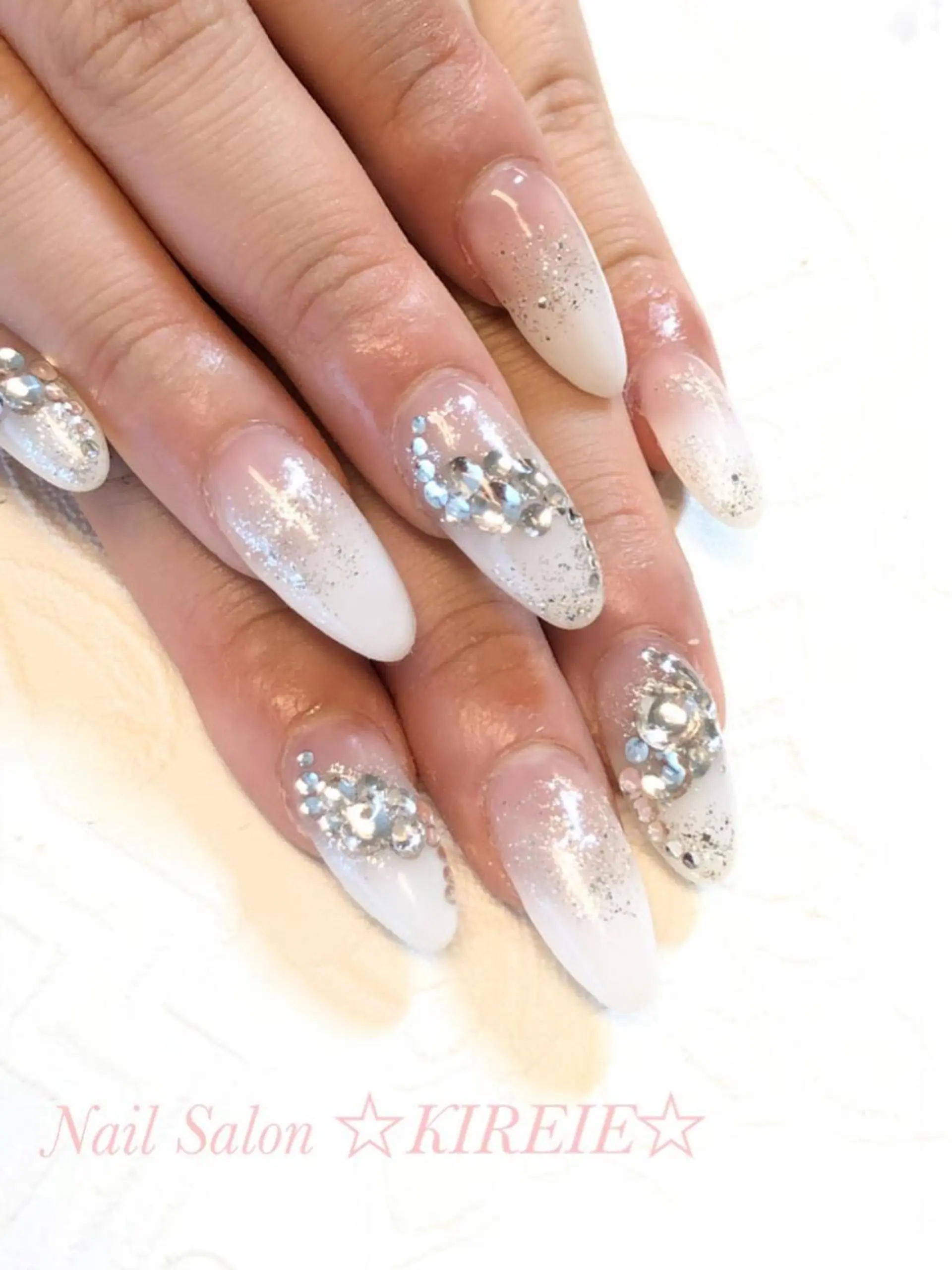 ネイル アートネイル グラデーション スカルプネイル ストーンネイル KIREIE NAILSのネイルデザイン