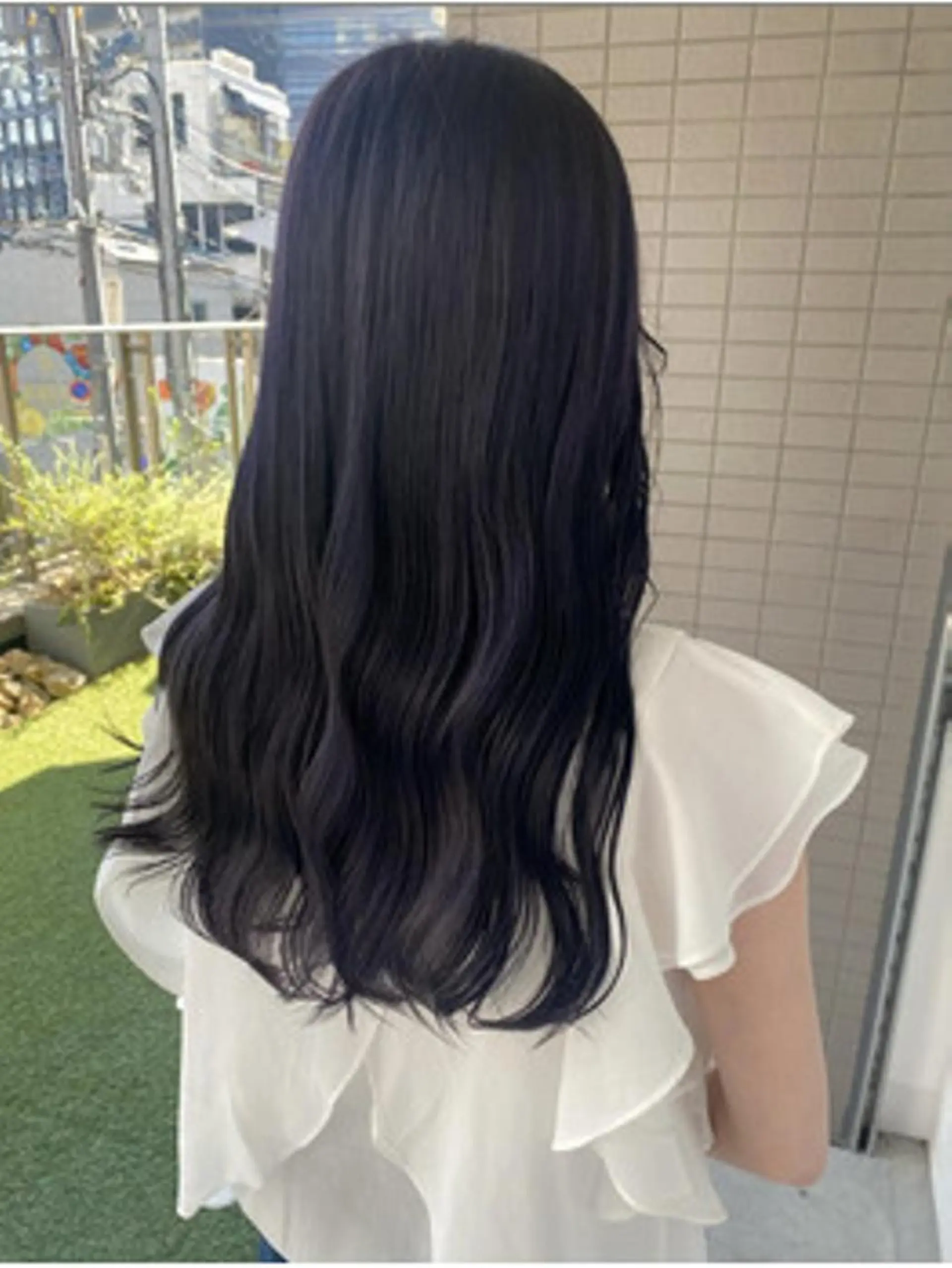 ミディアム カラー パーマ ヘアアレンジ ミディアムパーマ アディクシーカラー ブリーチ ケアカラー 透明感カラー ヘアケア特化型サロン newi 梅田のヘアスタイル
