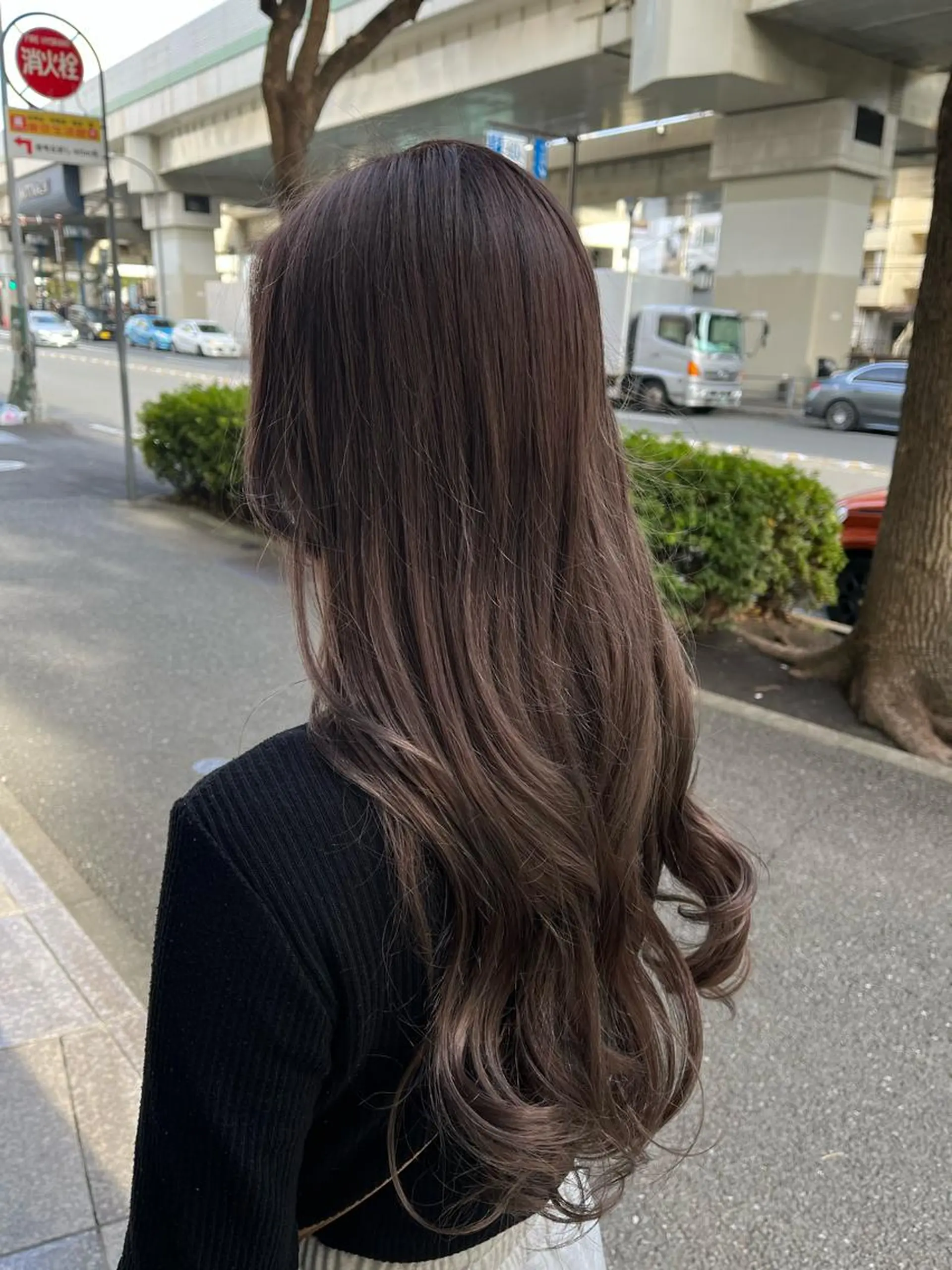 ロング カラー ヘアアレンジ アッシュ ベージュカラー 髪質改善 トリートメント カット ヘアカラー トリートメント 松井 敬太郎のヘアスタイル