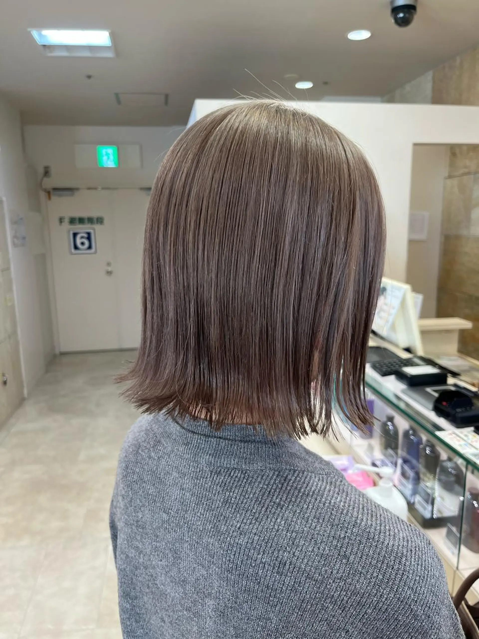 セミロング カラー ママ美容師🎀 暖色オーダーNo.1のヘアスタイル