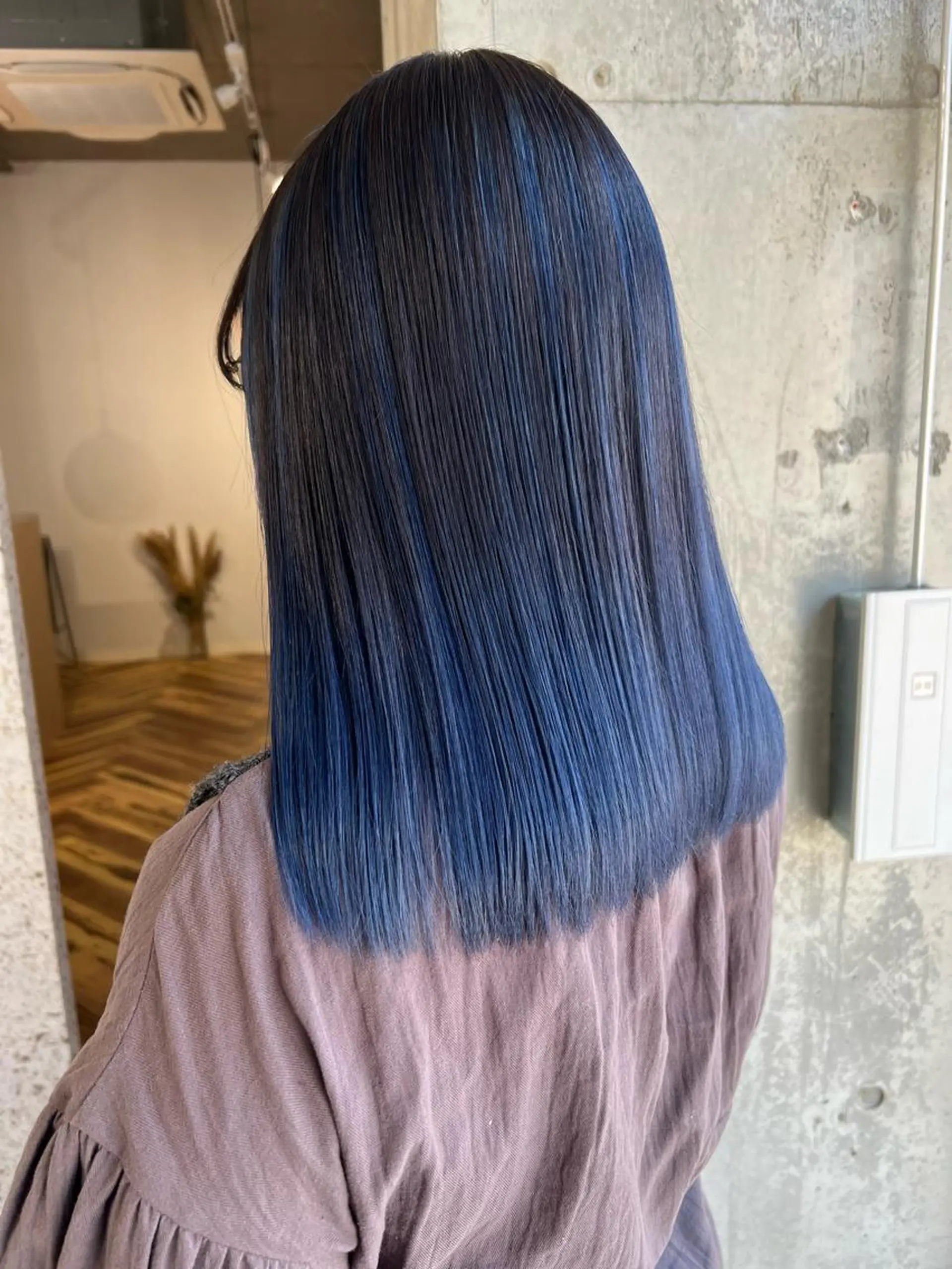 ミディアム カラー バレイヤージュ ブリーチ ブルーカラー ケアブリーチ グラデーションカラー ヘアカラー トリートメント lani 天神大名/ブリーチのヘアスタイル