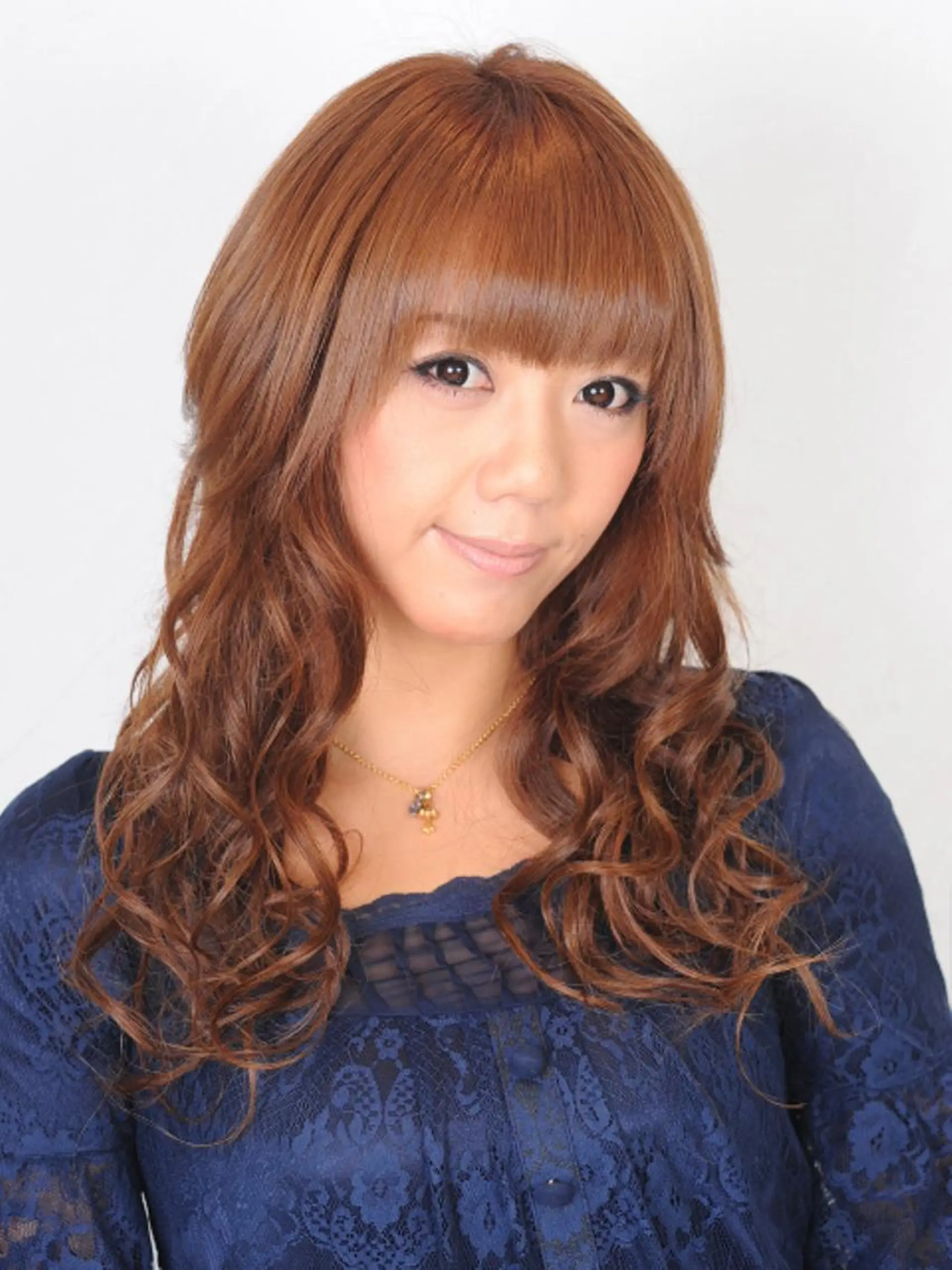 ミディアム カラー パーマ 透明感カラー 小顔カット 🌿flencia 丸 和博🌿のヘアスタイル