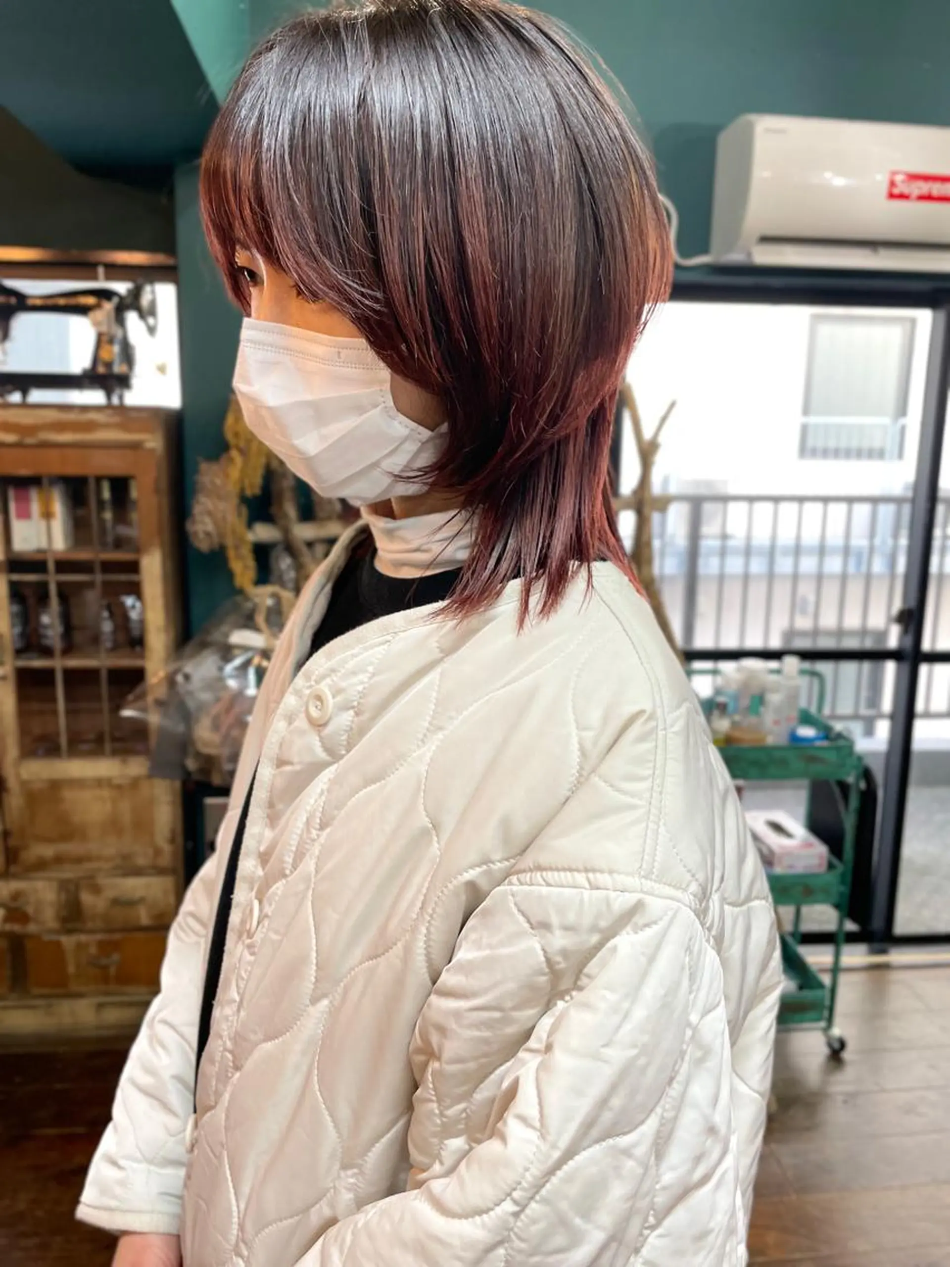 ミディアム ウルフカット カット ヘアカラー トリートメント vivre libre所属・vivre libreのヘアスタイル