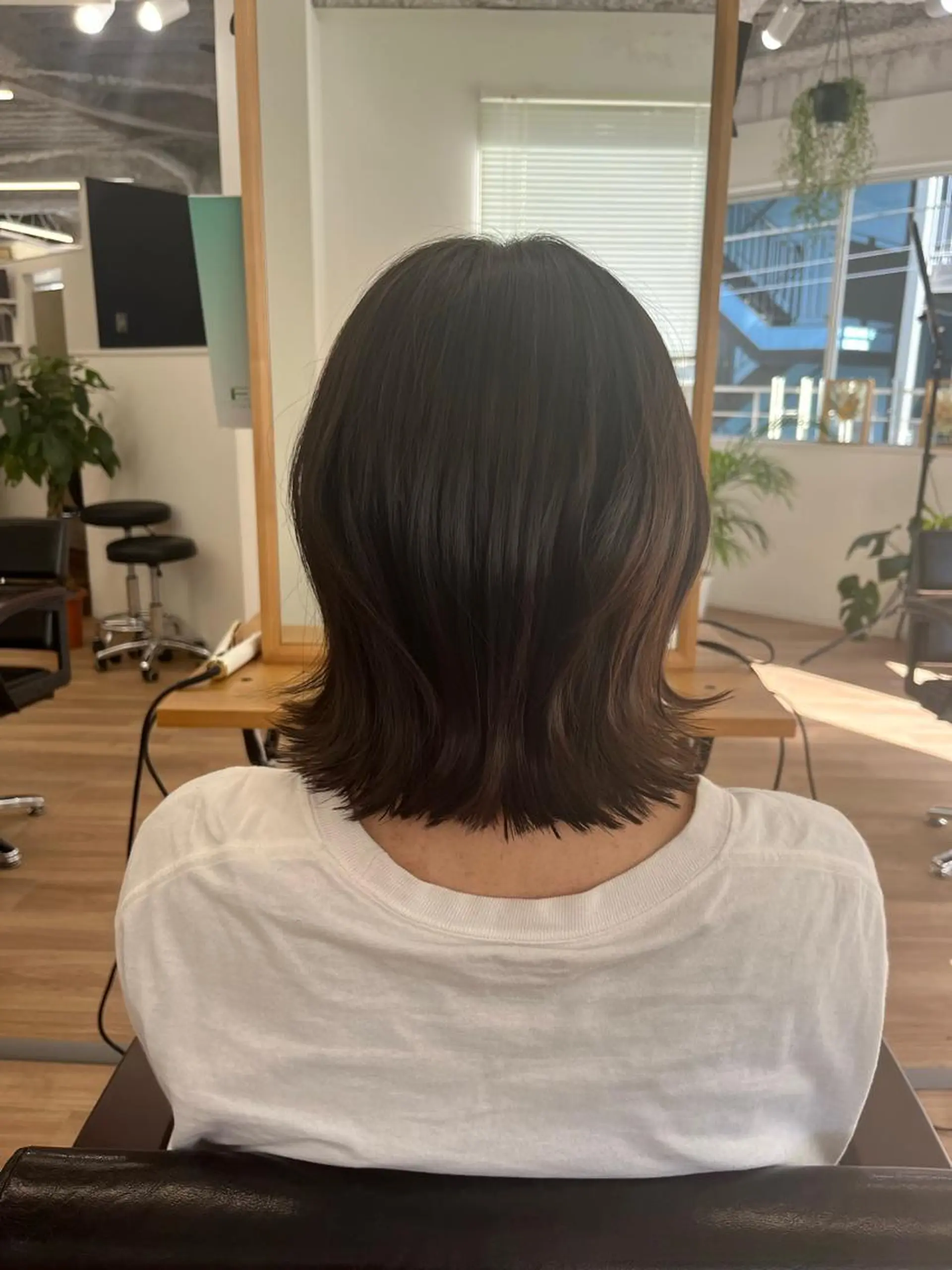 ミディアム ヘアアレンジ 切りっぱなしボブ ボブ HIROKO / 透明感暖色カラー🎀のヘアスタイル
