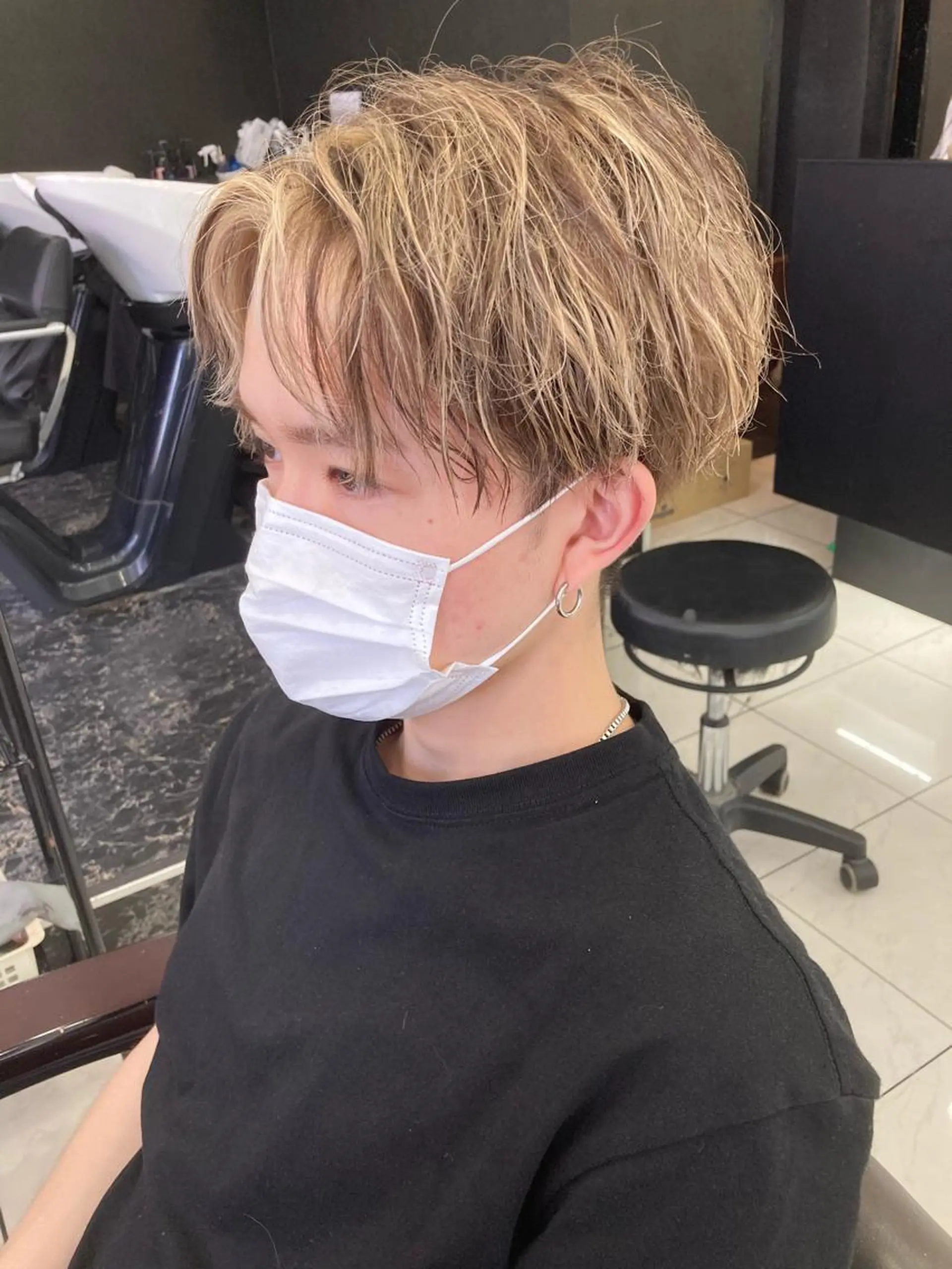 ショート カラー メンズ マッシュ 曲がる縮毛矯正 髪質改善/西尾 幸樹のヘアスタイル