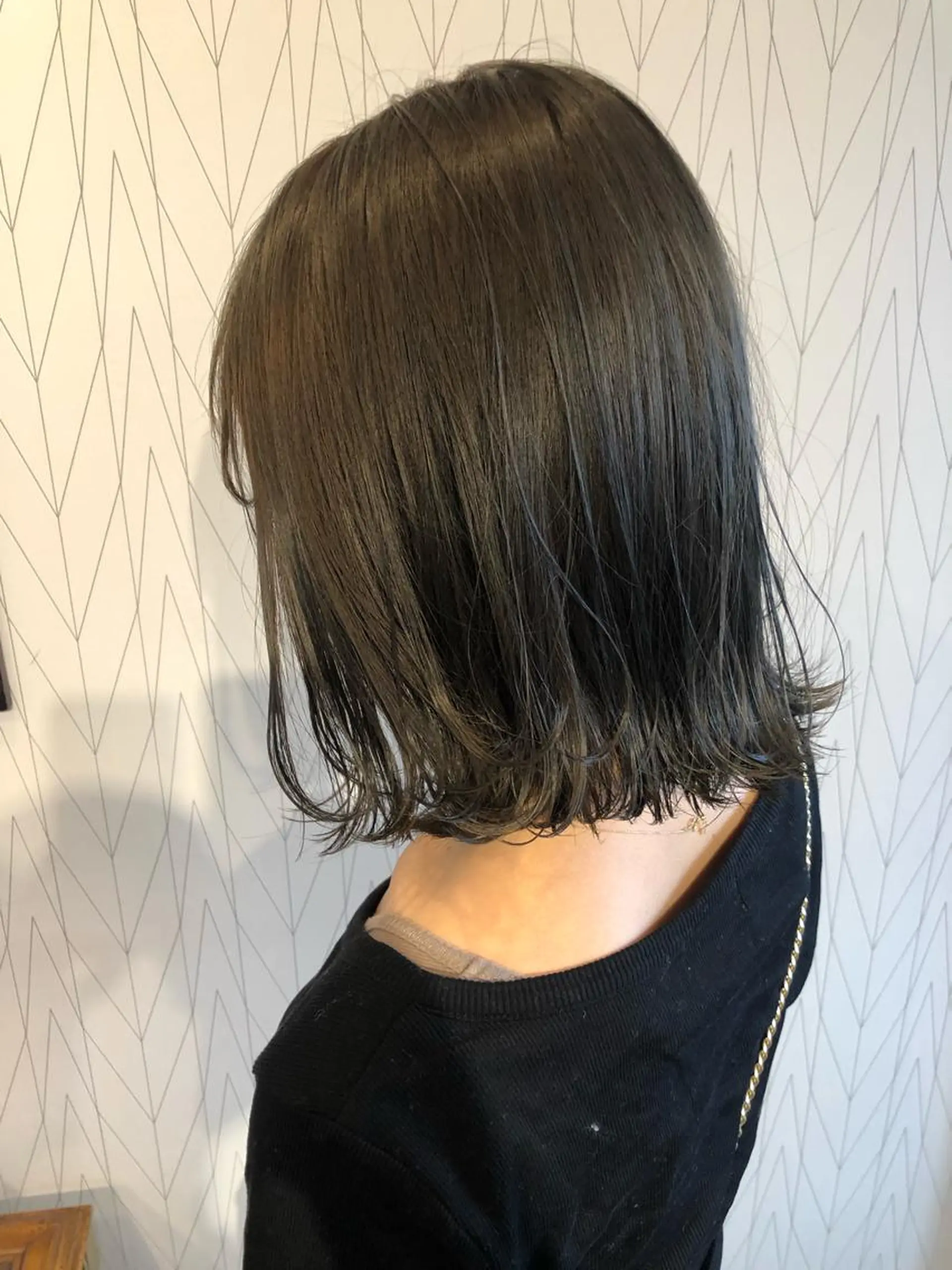 ミディアム カラー joli【ジョリ】所属・mayu ☺︎のヘアスタイル
