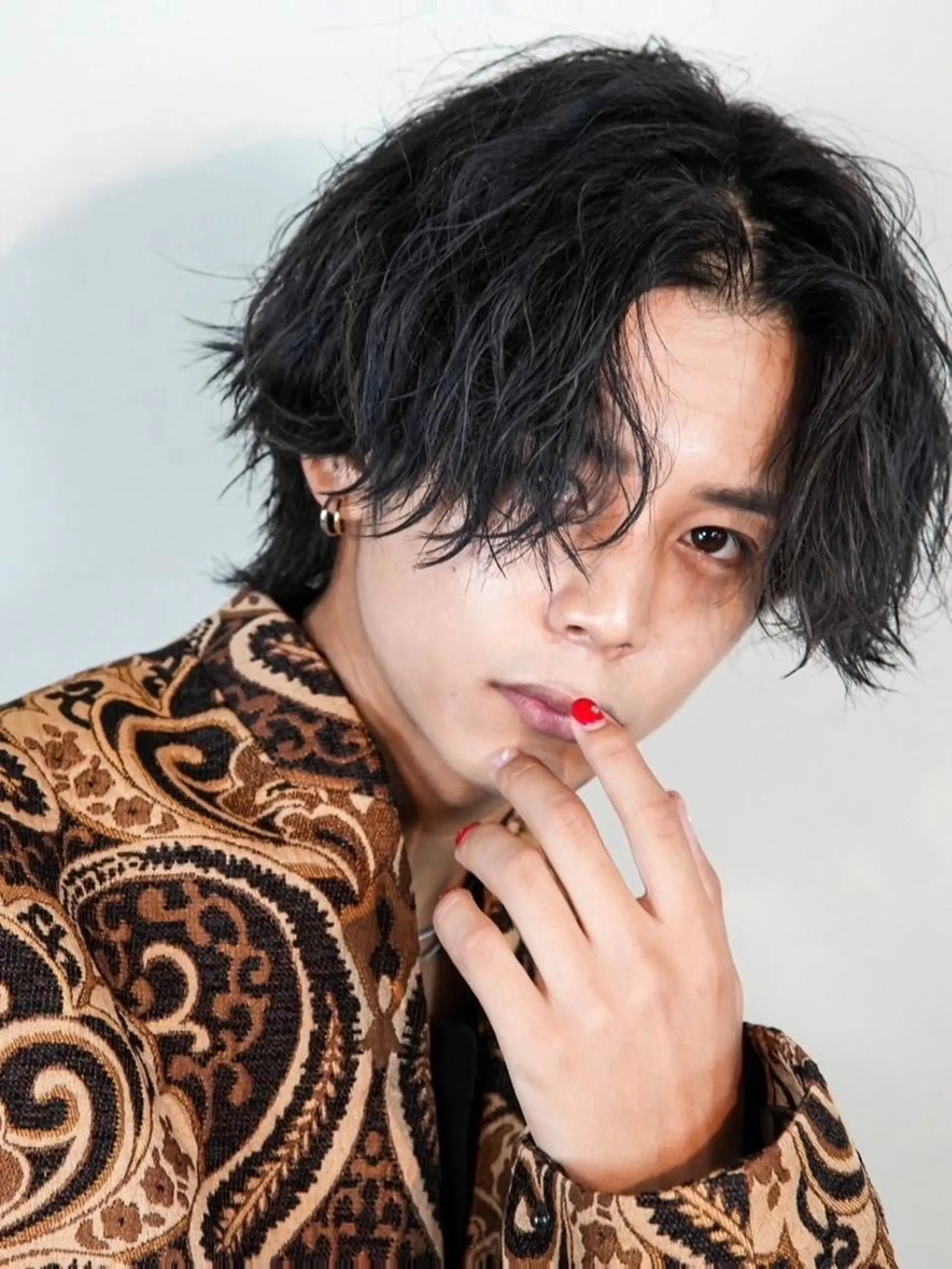 ミディアム メンズ 毛流れパーマ&縮毛 ⚔️夢生志(ゆうし)のヘアスタイル