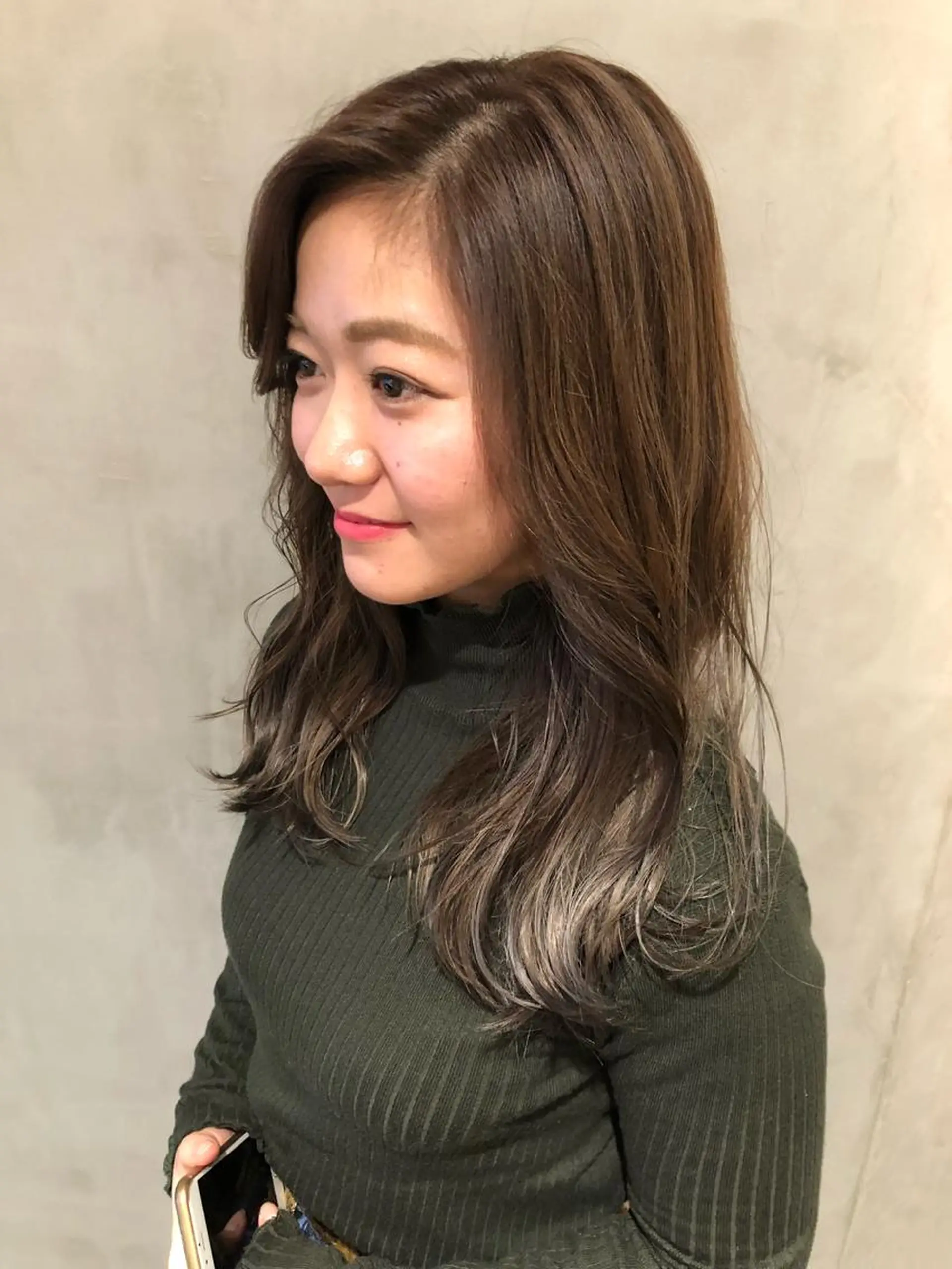 ミディアム カラー ヘアカラー トリートメント 大西 直人のヘアスタイル