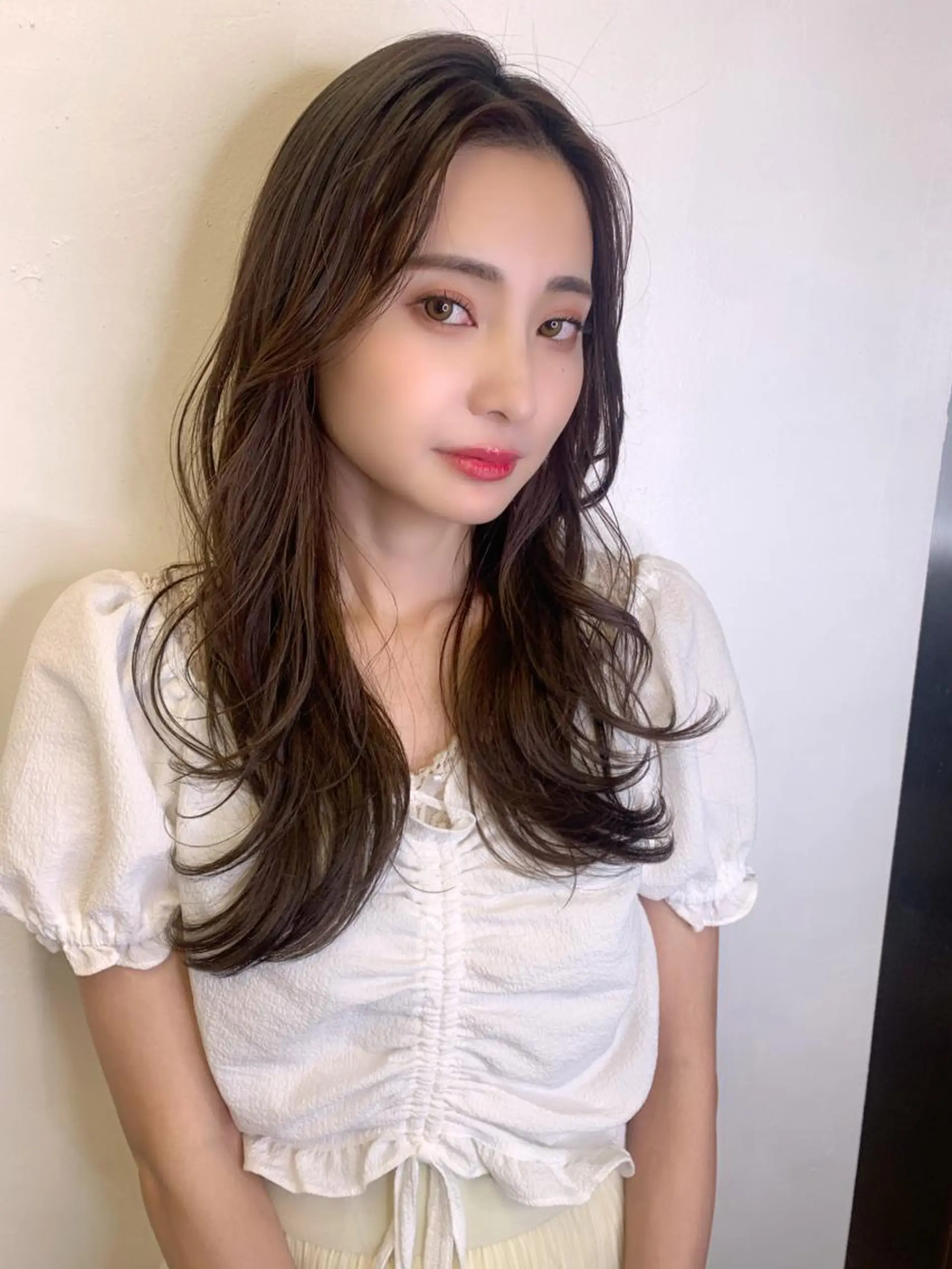 ロング カラー 韓国風ヘア レイヤーカット カット ヘアカラー トリートメント 藤間 帆乃夏（とうまほのかのヘアスタイル