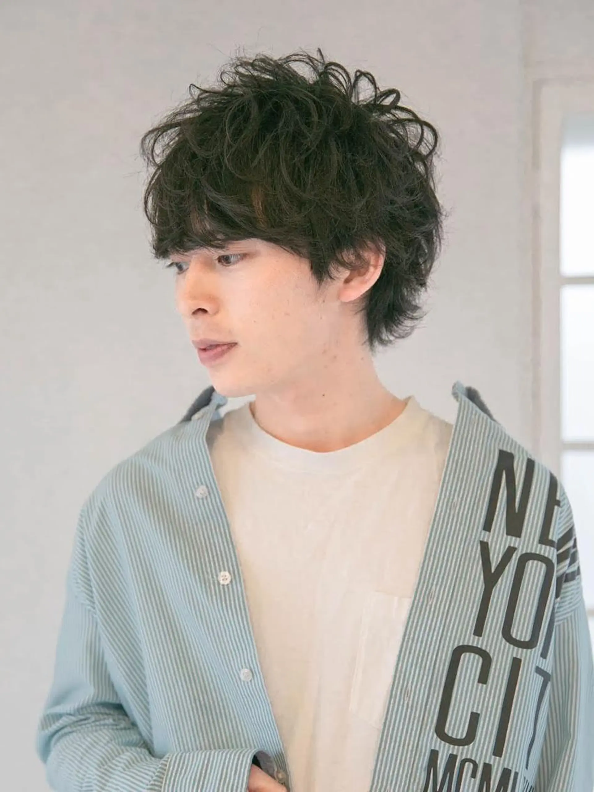 ショート メンズ カット パーマ 岡本 尚晃のヘアスタイル