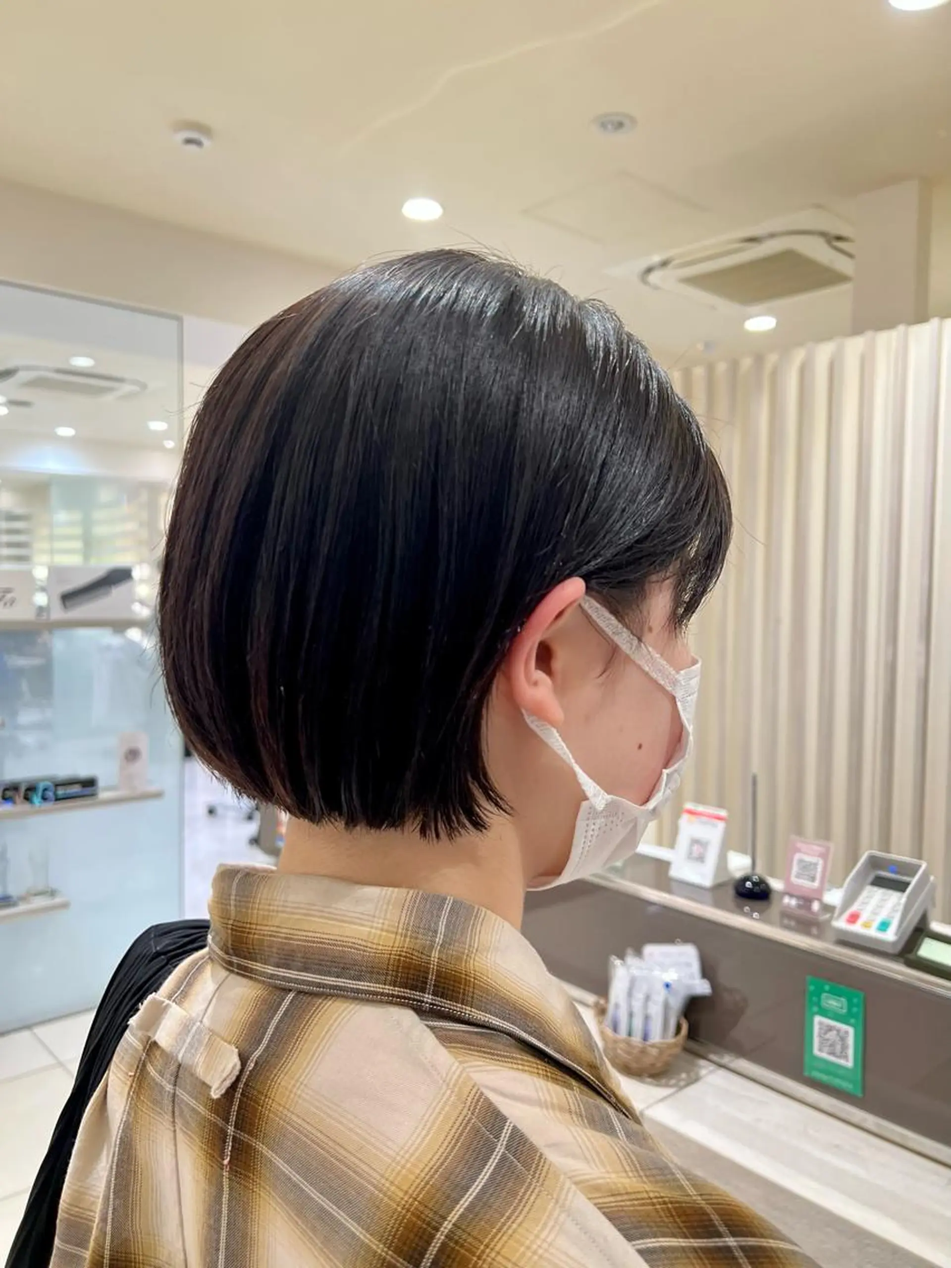 ショート 顔まわりカット🥀 原ちひろのヘアスタイル