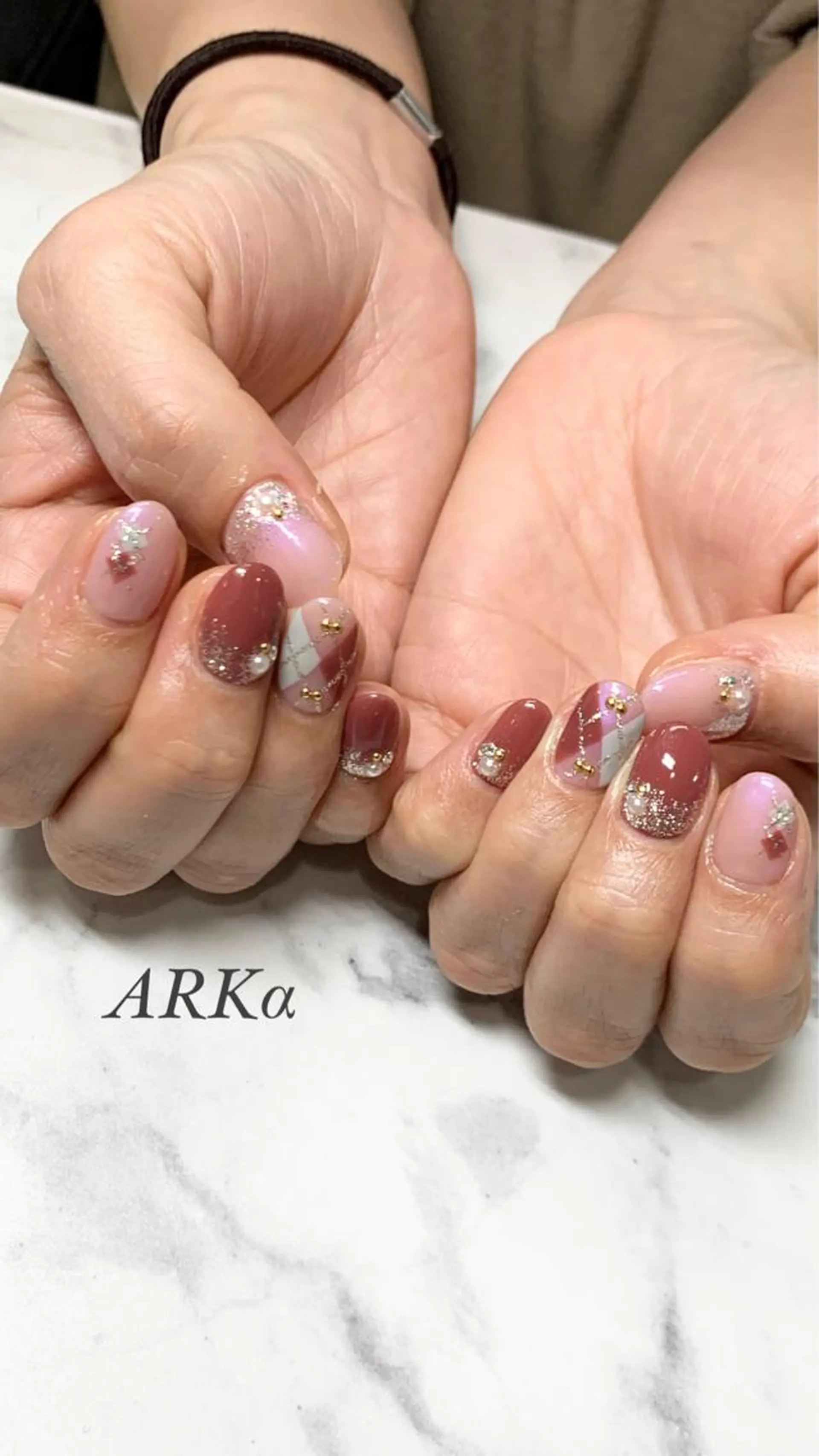 ショート ネイル ハンドネイル Nailsalon ARKαのネイルデザイン