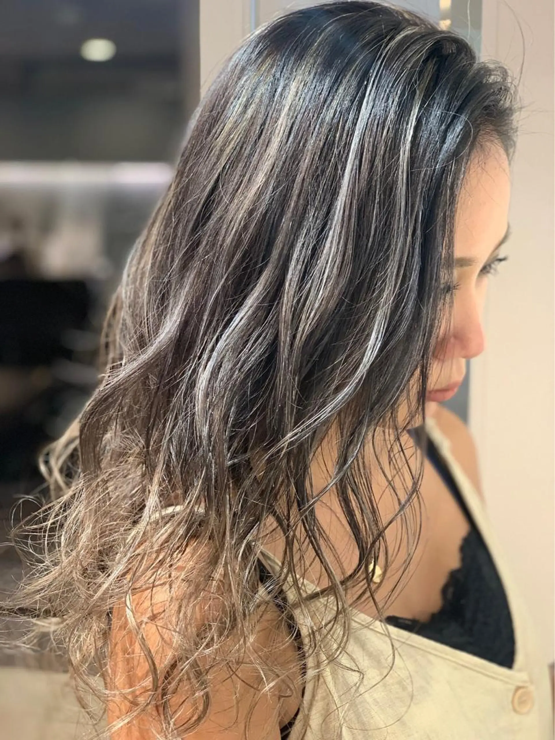 セミロング カラー ヘアアレンジ ヘアカラー 髪質改善×ハイトーン 中田啄也のヘアスタイル