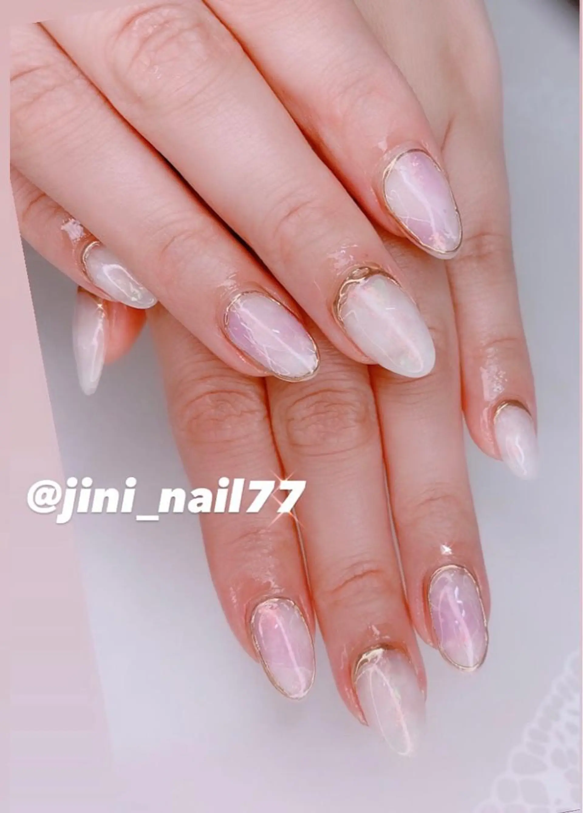 ネイル ハンドネイル JINI NAIL所属・ジニ ネイルのネイルデザイン