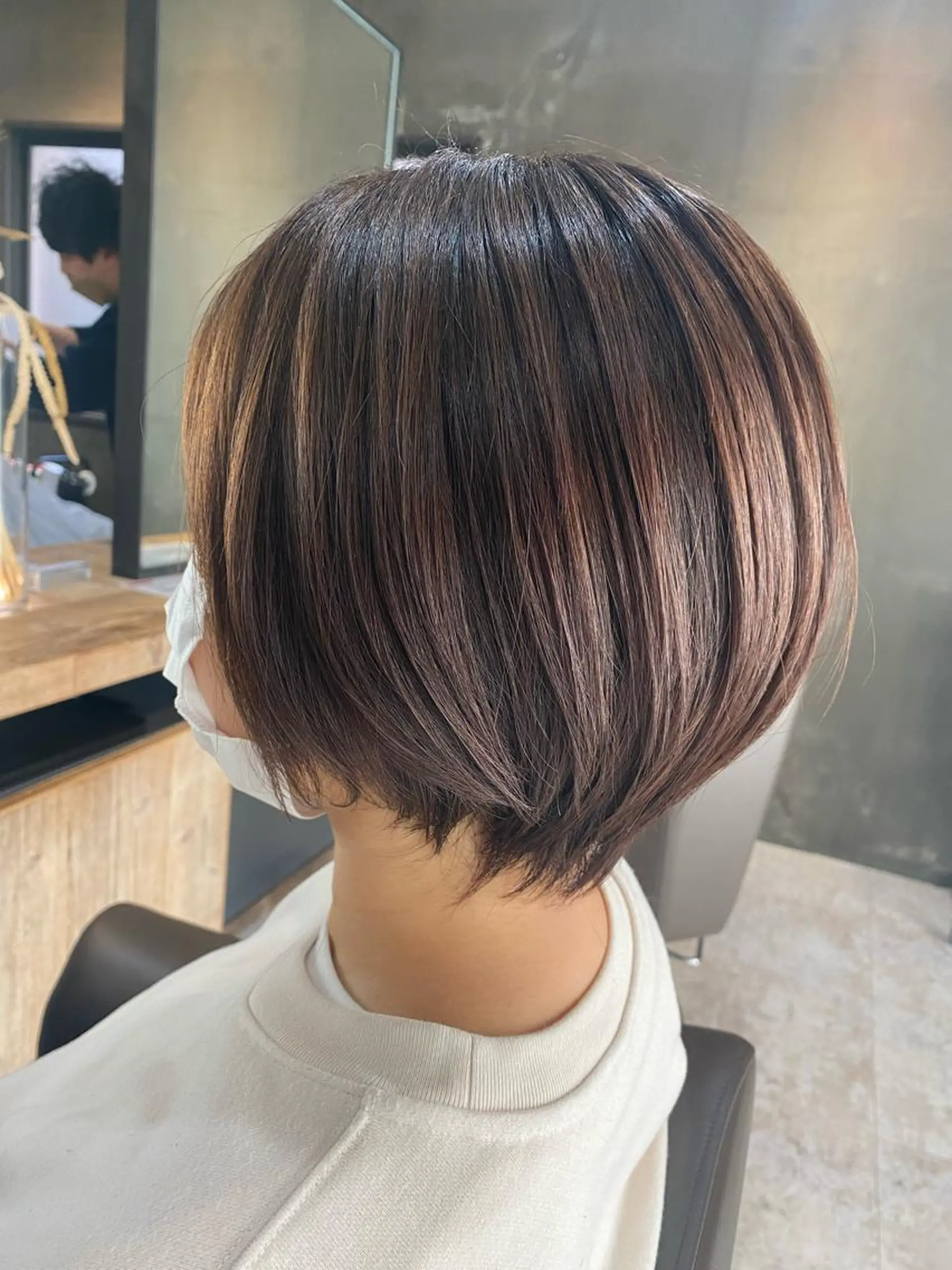 ショート くびれヘア ショートヘア 暖色＊ベージュ ＊くらたあやかのヘアスタイル