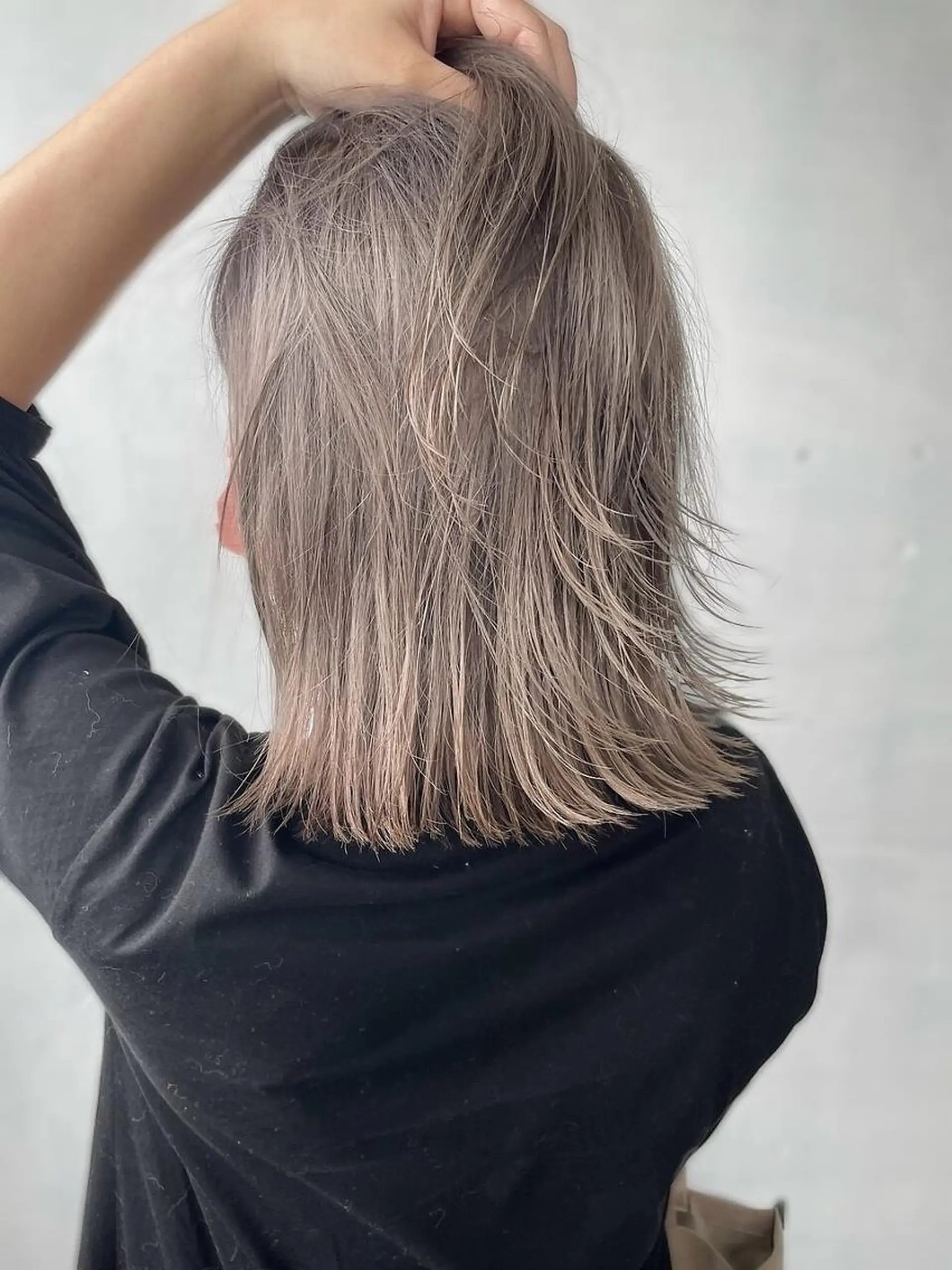 カラー Blossomミカ 🦋眉マツパマツエクのヘアスタイル