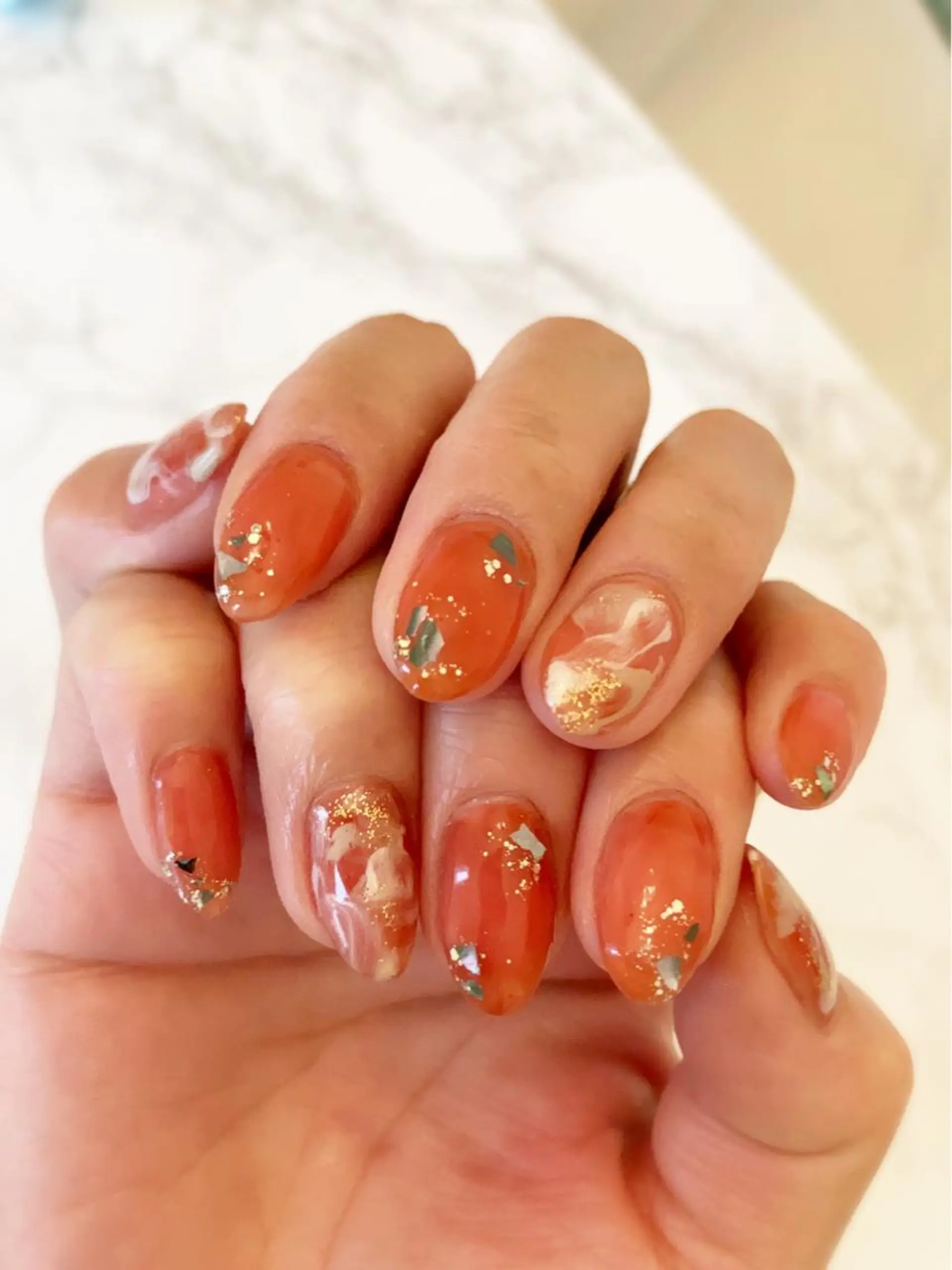ショート カラー パーマ ヘアアレンジ メンズ キッズ ネイル マツエク・マツパ オレンジ カラーマツエク グリーン オレンジ ハンドネイル auladenail アウラデネイルのネイルデザイン